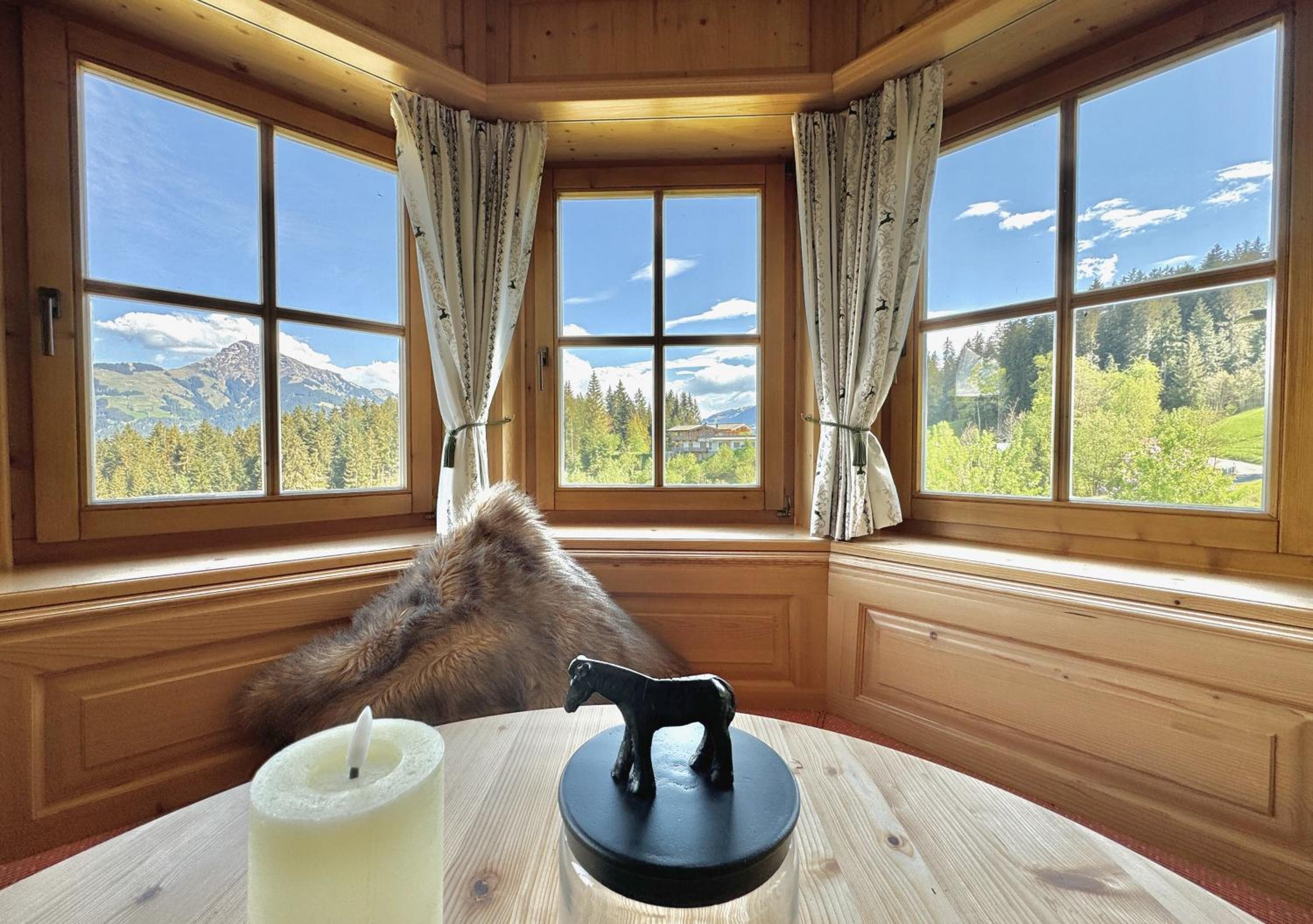 5* Panorama Chalet mit Sauna by Belle Stay