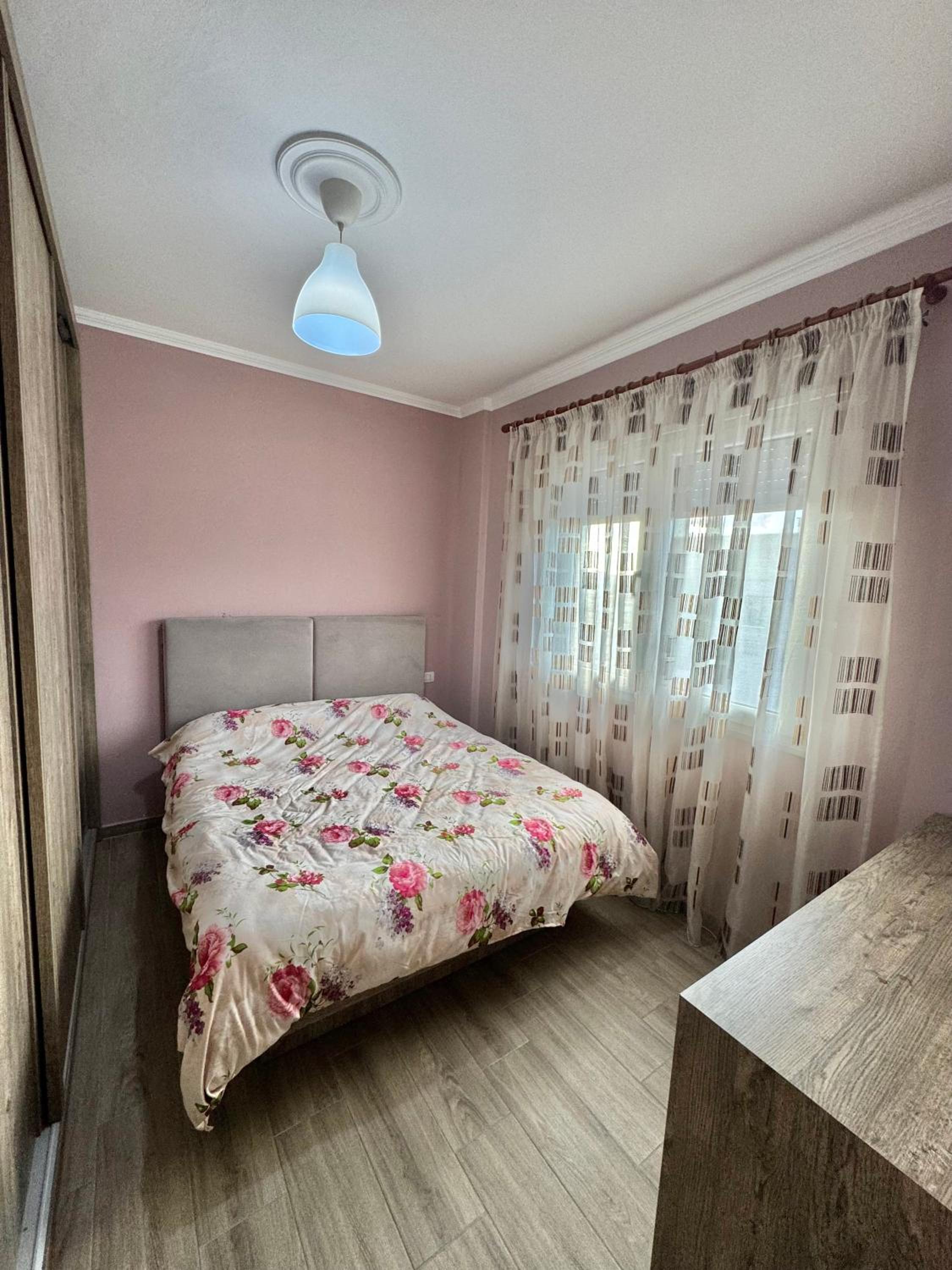 Tirana Apartamant 2 bedroom