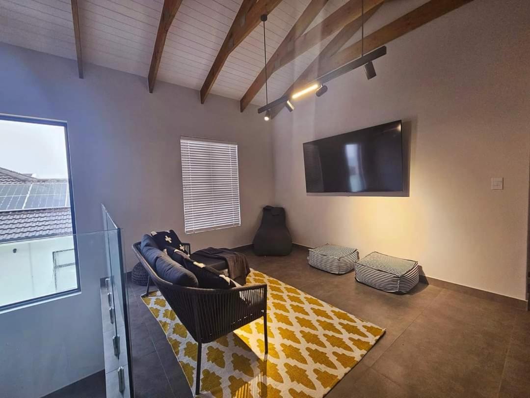 Starfish Beach Villa