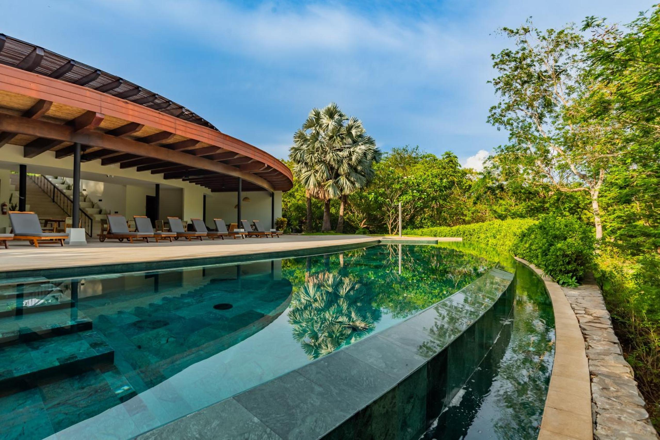 Modern 3BR Condo with Partial Ocean View - Carao - Reserva Conchal Golf Resort