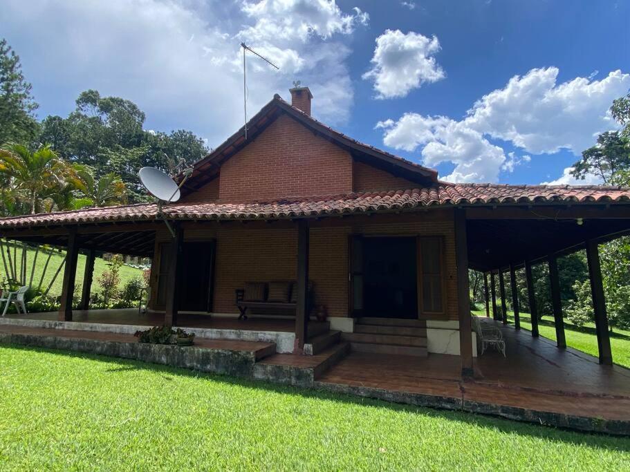 Lindo Sítio c Natureza e Tranquilidade