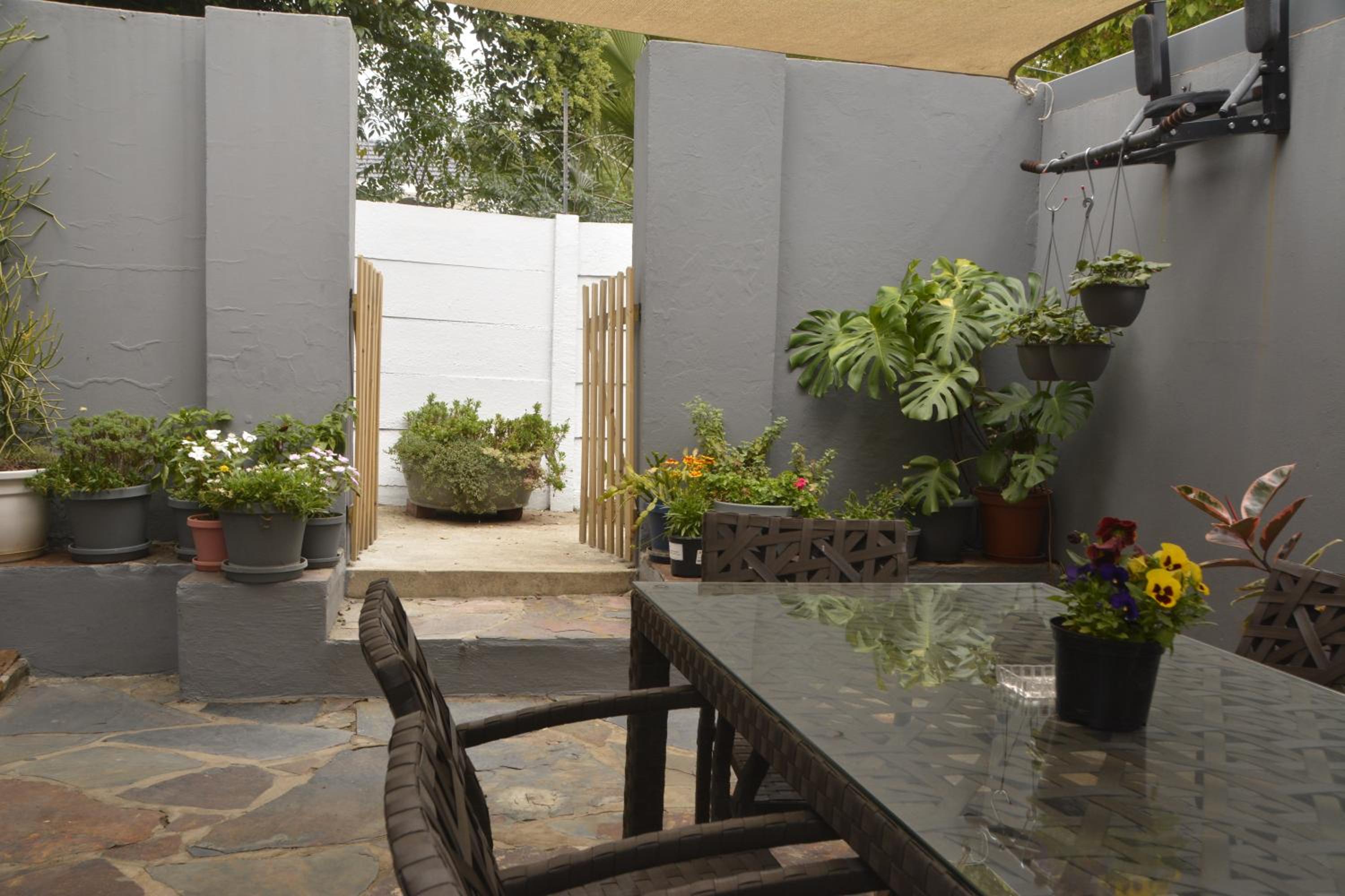 Pender House Cottage Melrose