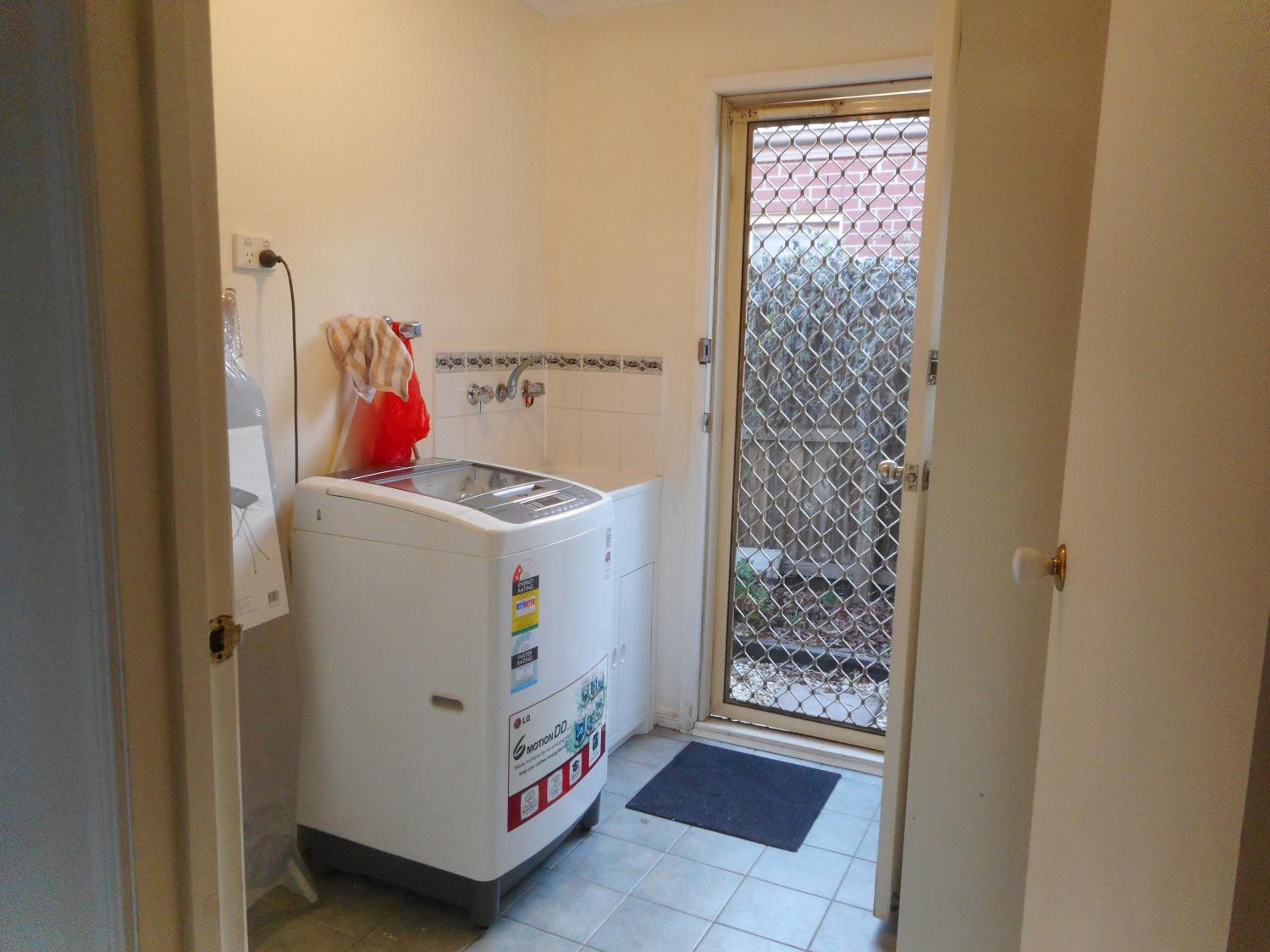 A Unique Holiday Home between Avalon Airport and Melbourne CBD