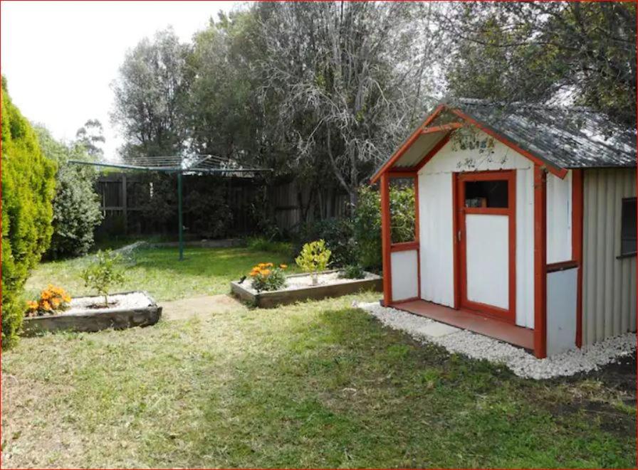 A Unique Holiday Home between Avalon Airport and Melbourne CBD