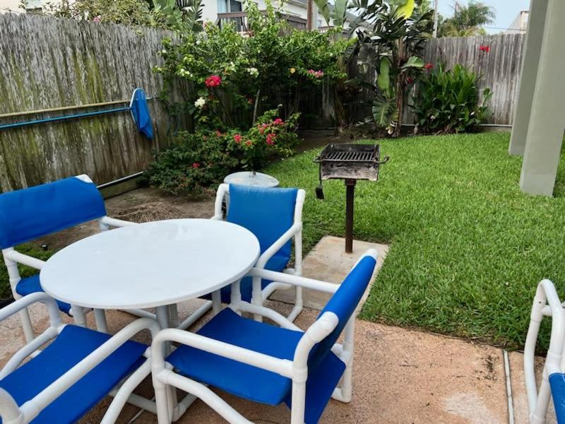 2 Bed 2 Bath 1st Floor Condo By Beach w Pool view 3