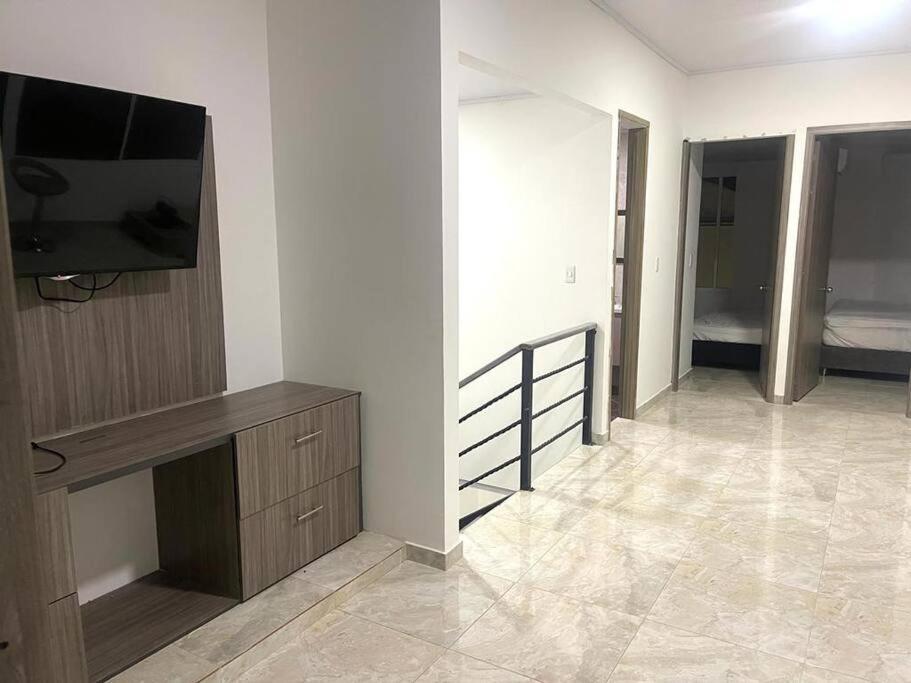 Casa con piscina en zona urbana - San Martín