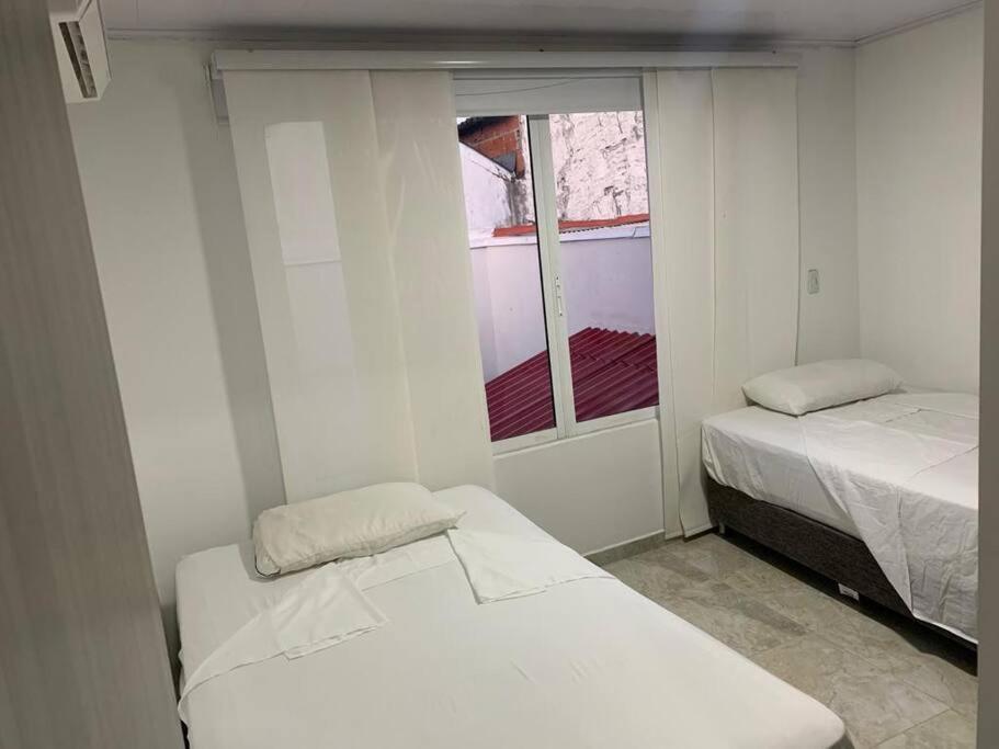 Casa con piscina en zona urbana - San Martín