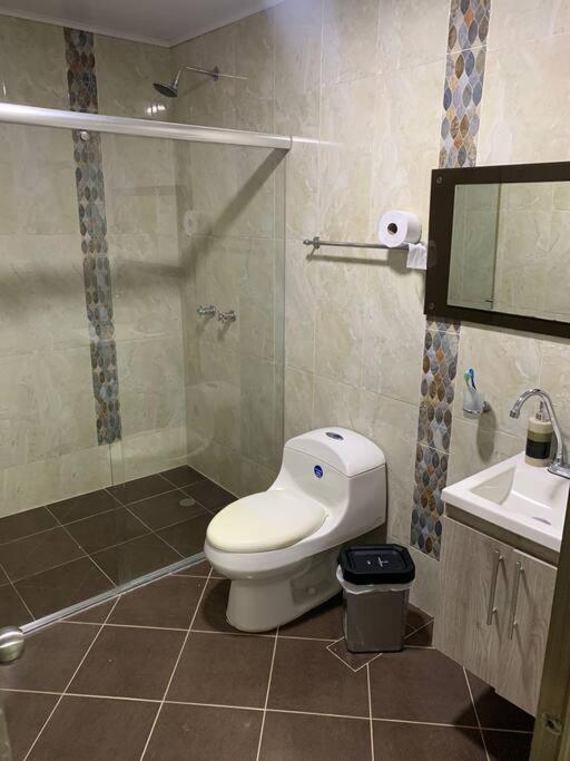 Casa con piscina en zona urbana - San Martín