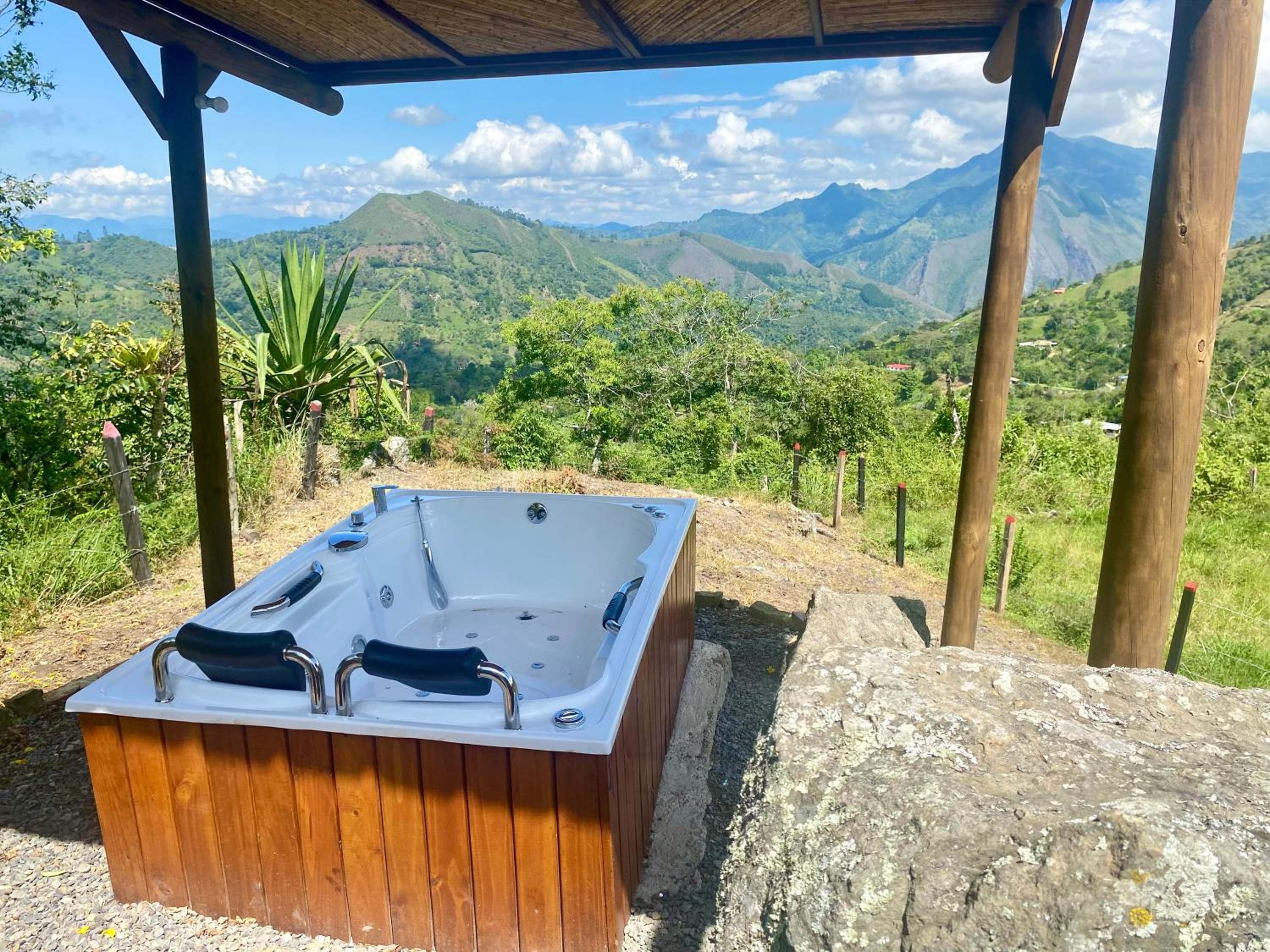 GLAMPING ASTRODOME EN PACHO