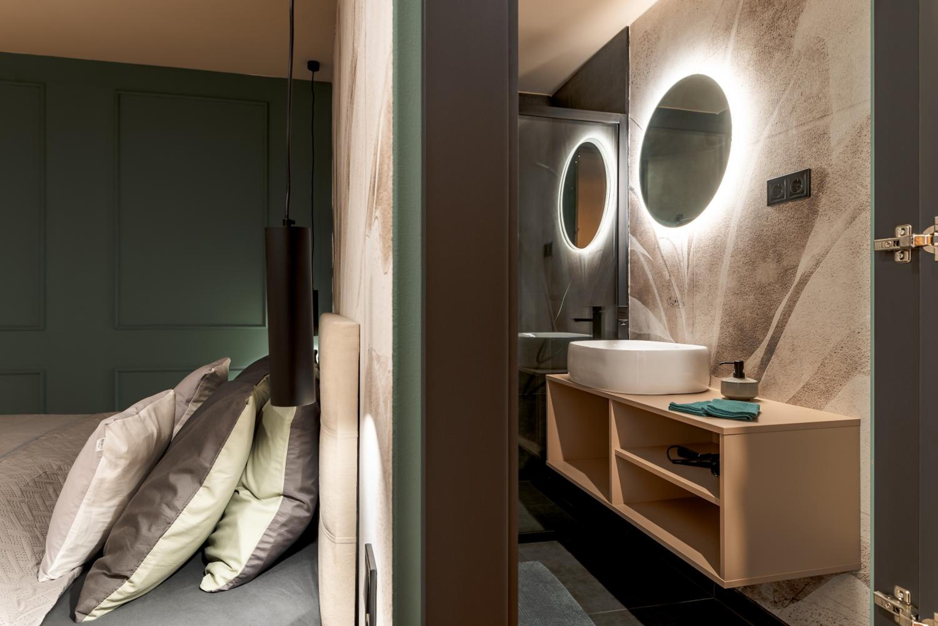 Asti Gold Apartment view 3