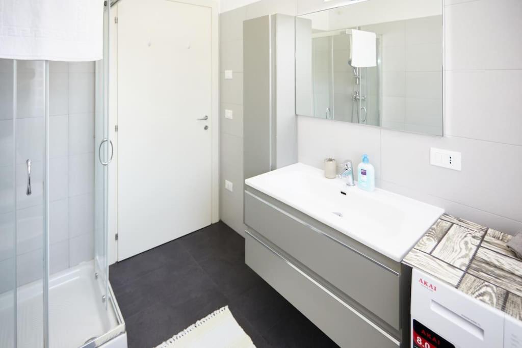 Lux Apartment Aviano Centro AC Parking view 3