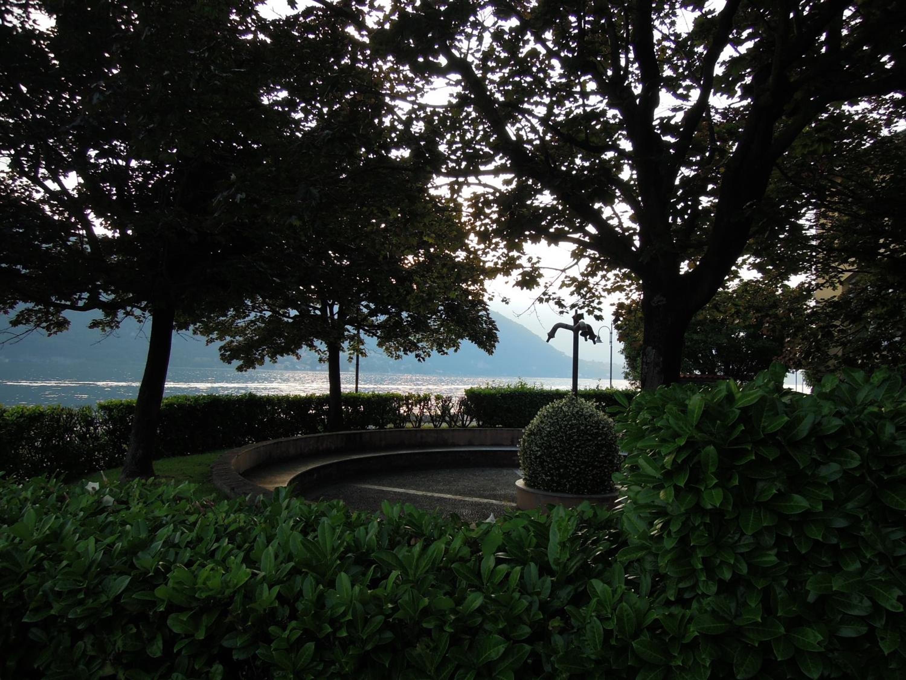 A DREAM ON THE LAKE Via Roma view 2