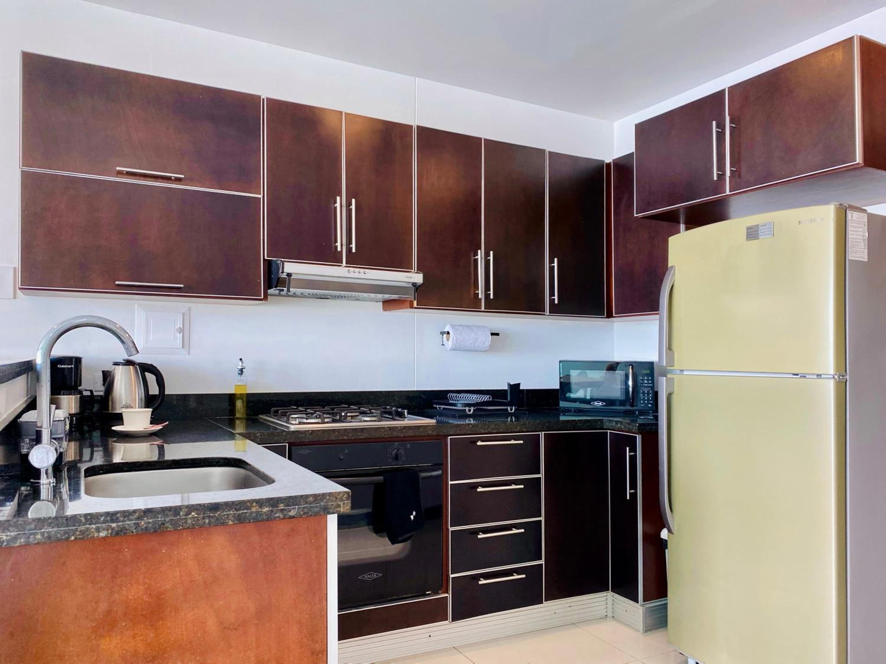Wonderful 2BR with impressive view