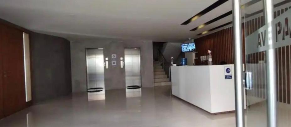 Céntrico y acogerdor monoambiente en el prado