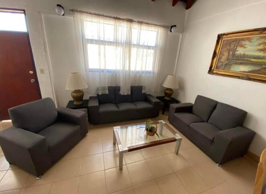casa y bungalows frente al mar view 4