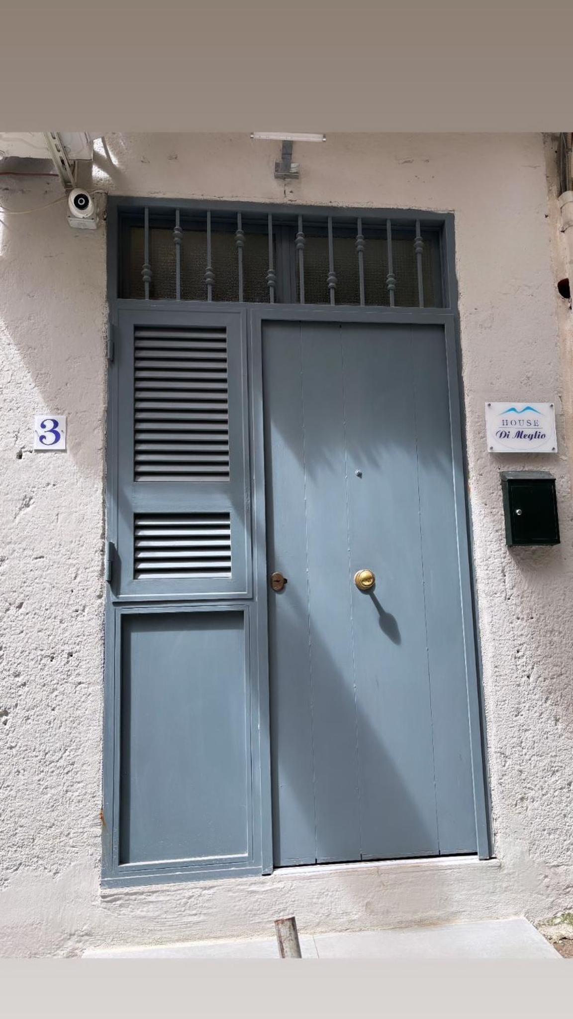 DiMeglio House photo 2