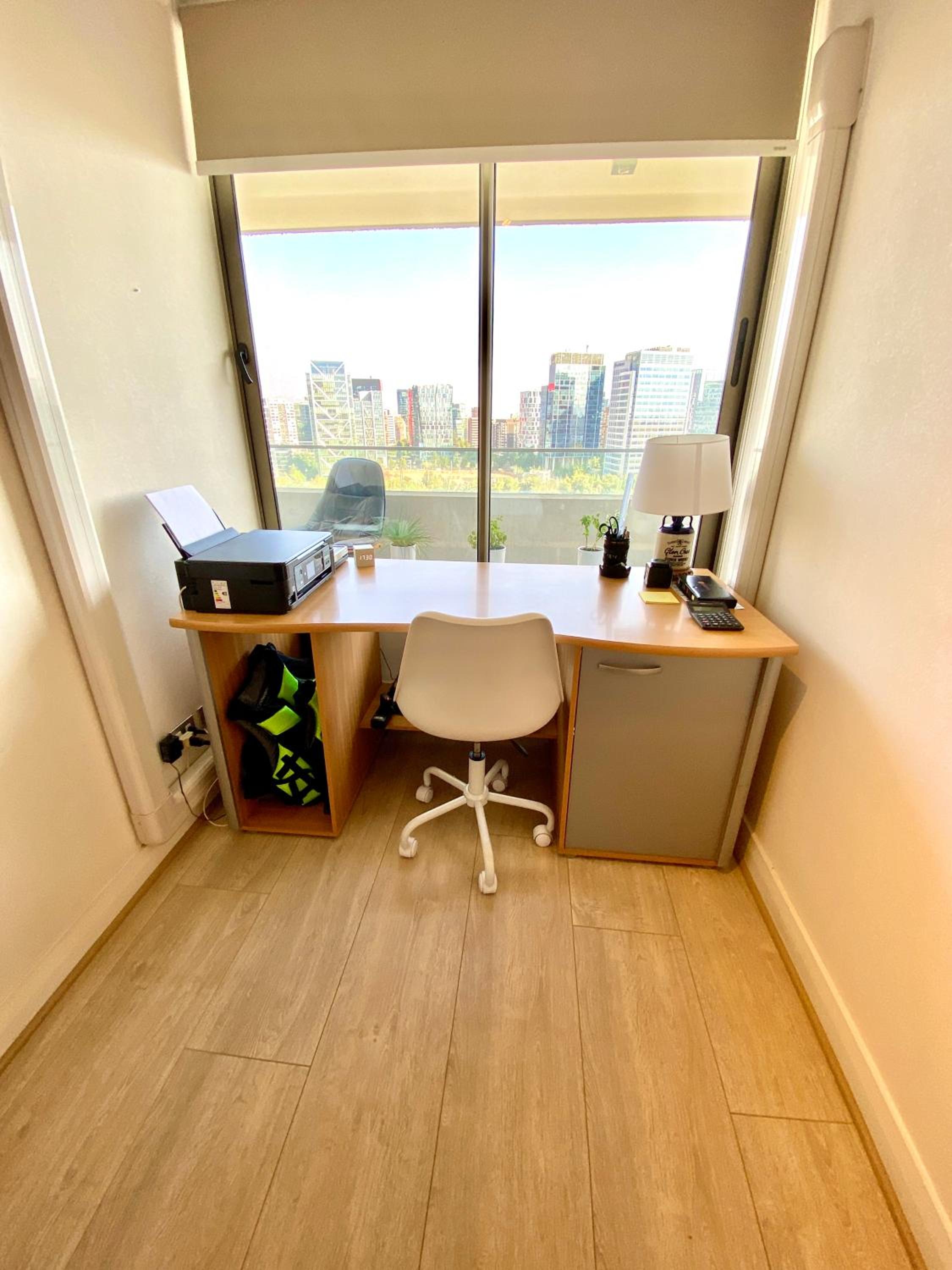 Departamento con gran vista a pasos de Parque Arauco