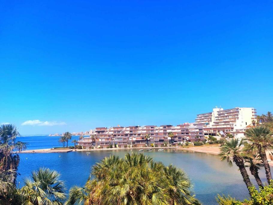 M&G Cozy Studio Apartment -beachfront,WIFI,AirCon,FullyEquipped