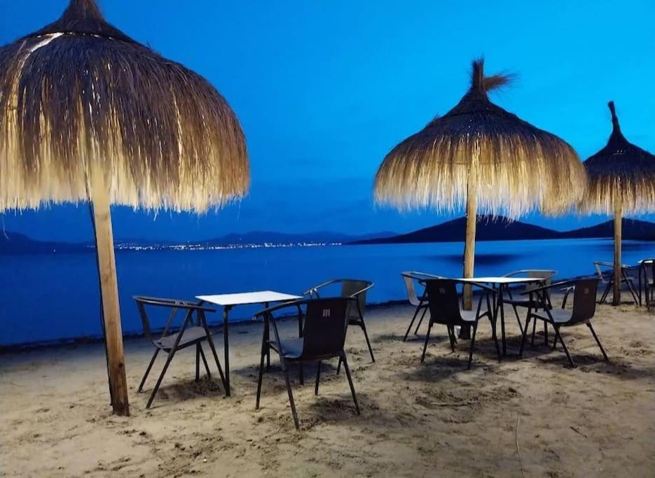 M&G Cozy Studio Apartment -beachfront,WIFI,AirCon,FullyEquipped