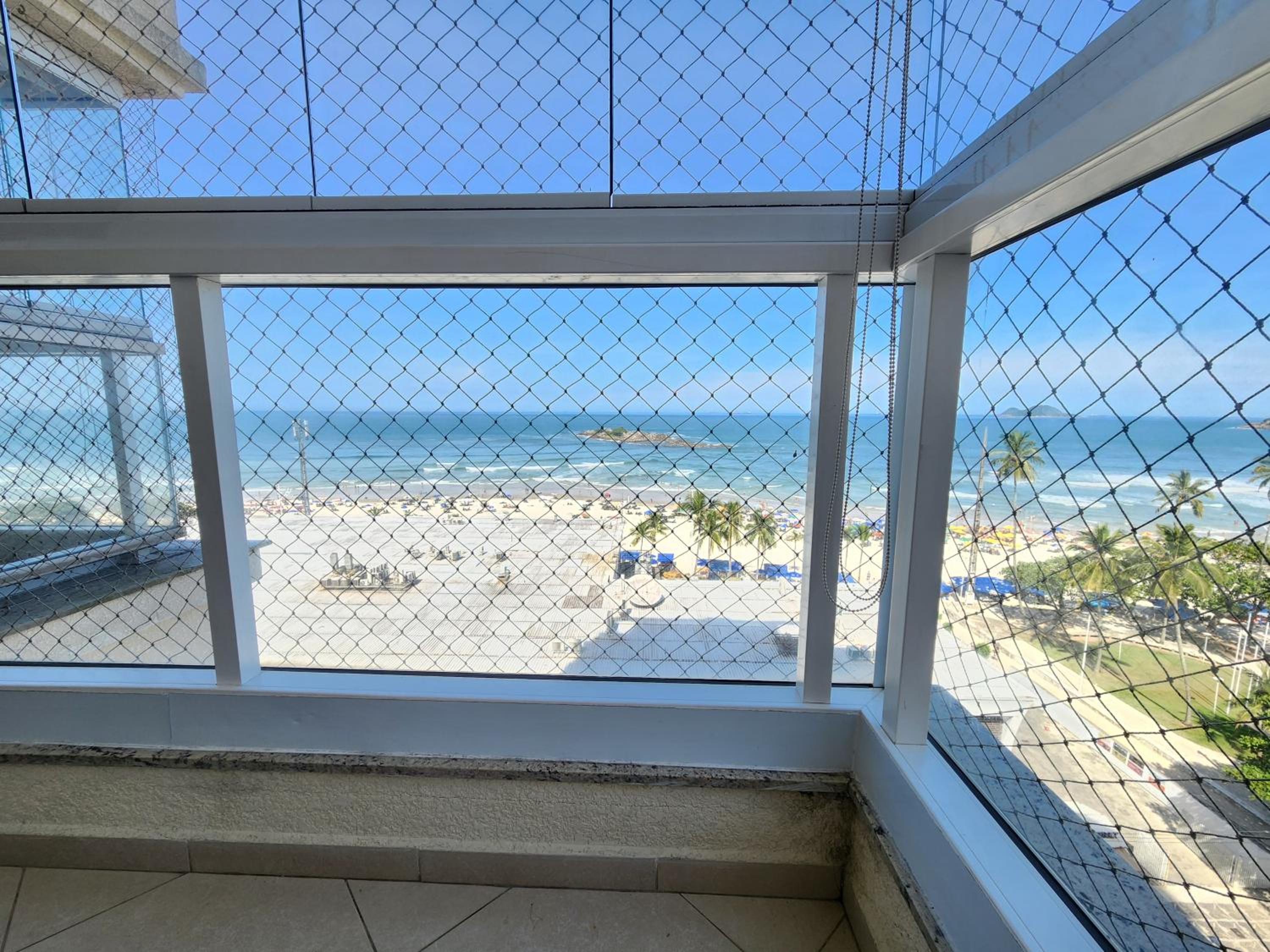 Alto padrão frente ao mar 4 suites WI FI