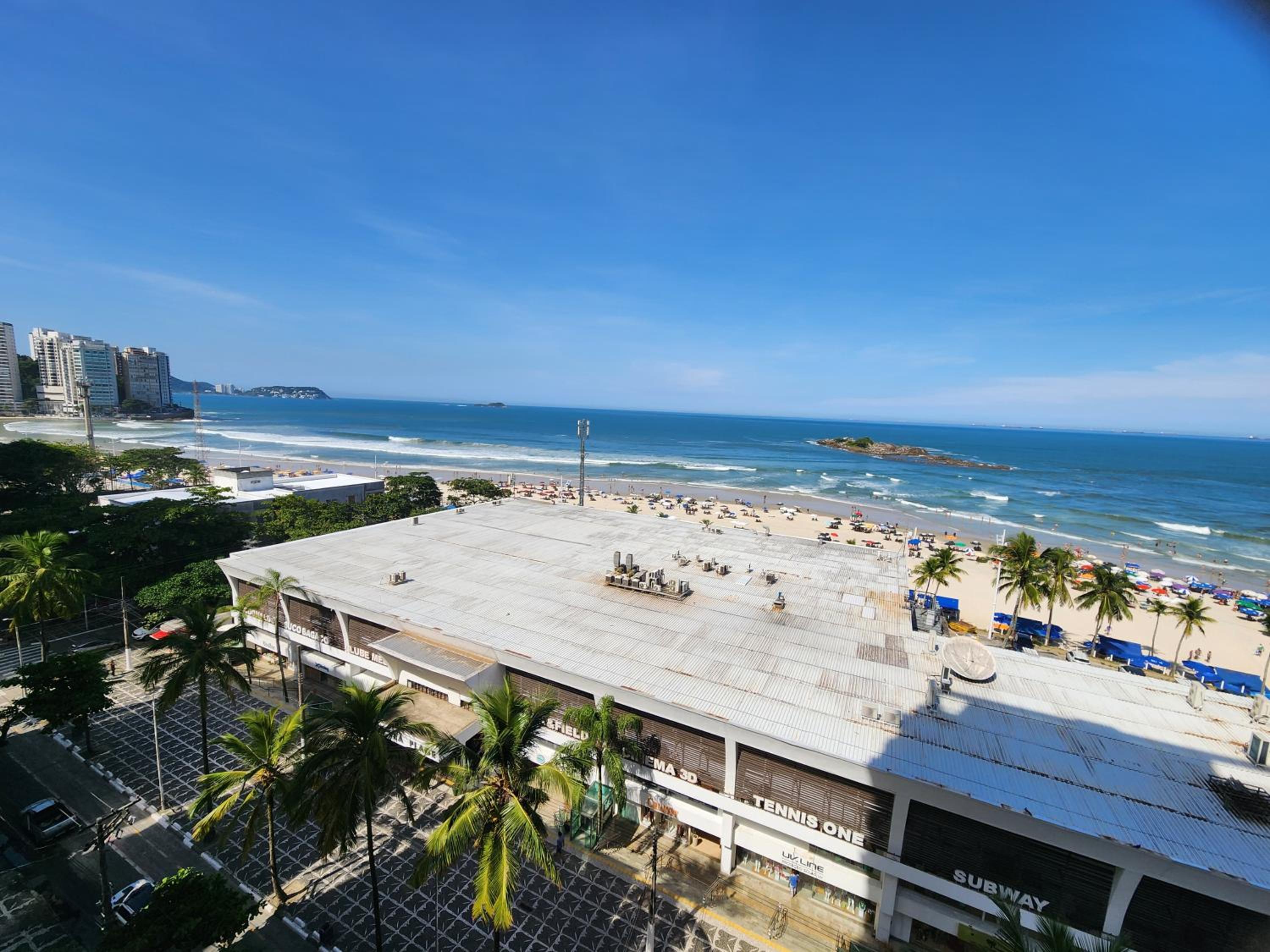 Alto padrão frente ao mar 4 suites WI FI