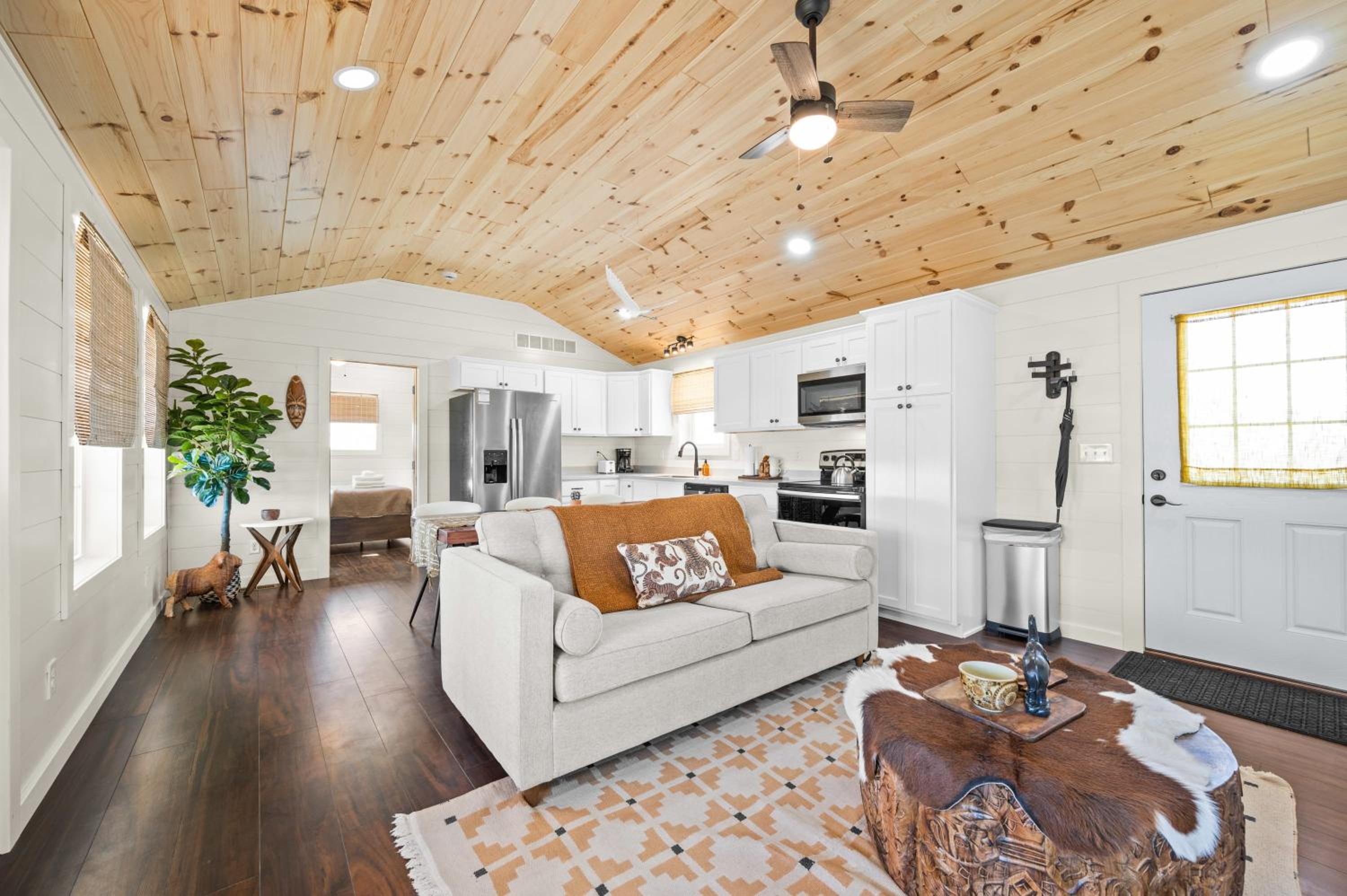 Lodge 101 at Eden Reserve Near Ark
