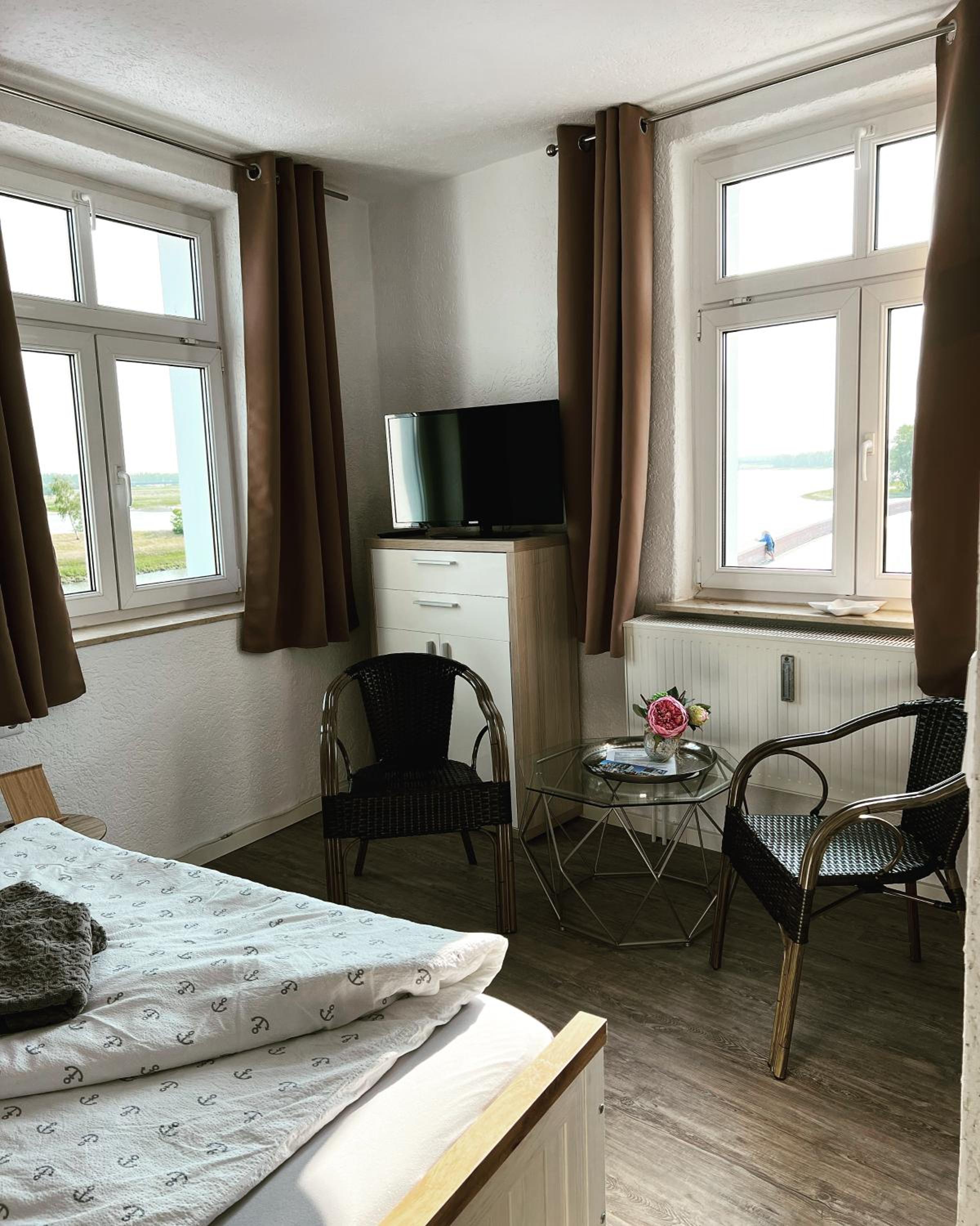 Pension zum goldenen Anker direkt an der Elbe