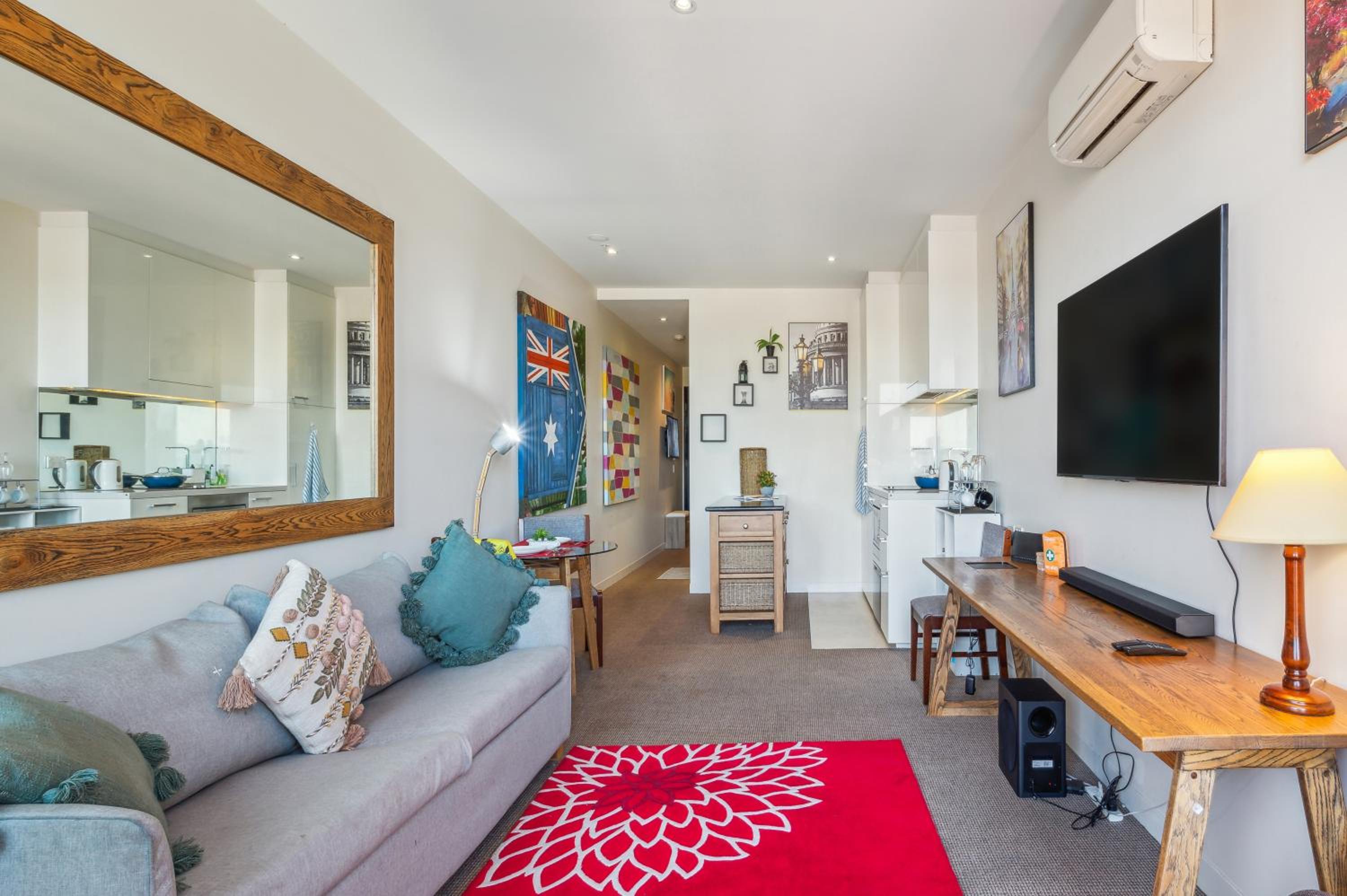 Seaside Studio Apartment in Frankston, Melbourne