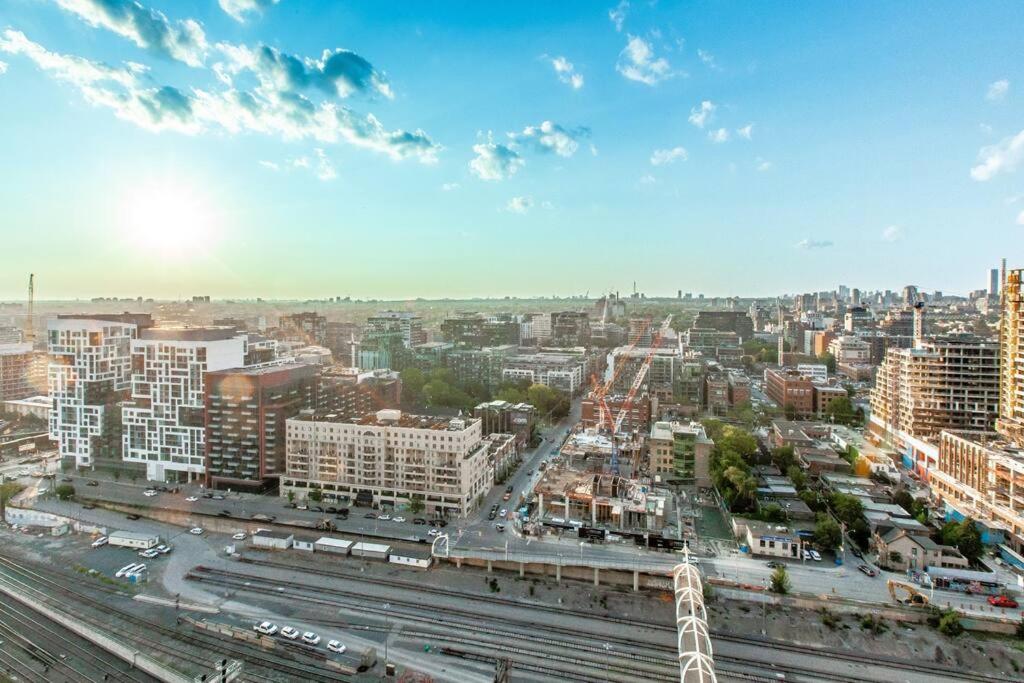 SkyHigh Haven LED-Lit Downtown Condo Retreat