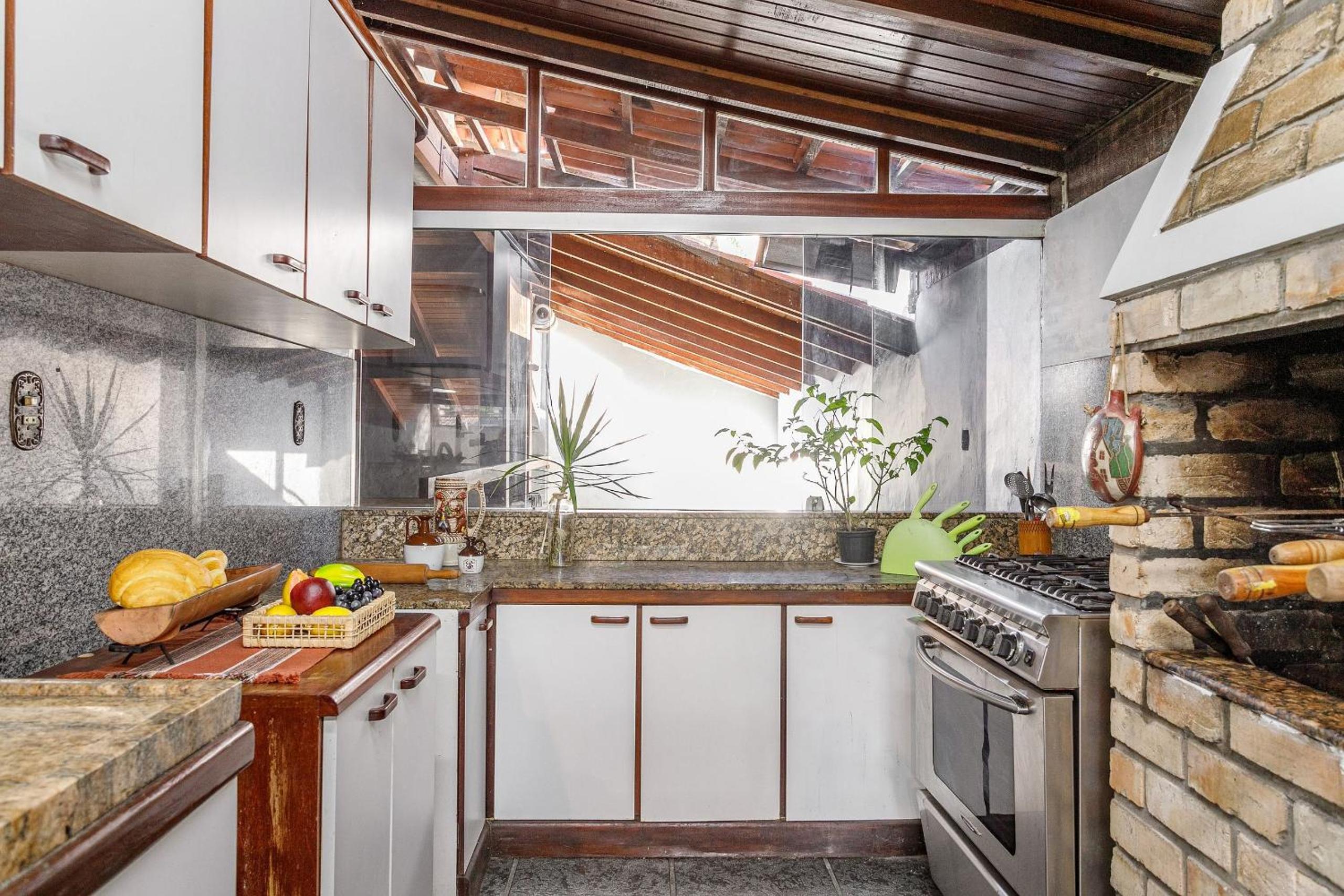 Casa Lagoa – Spacious retreat in Lagoa da Conceiç