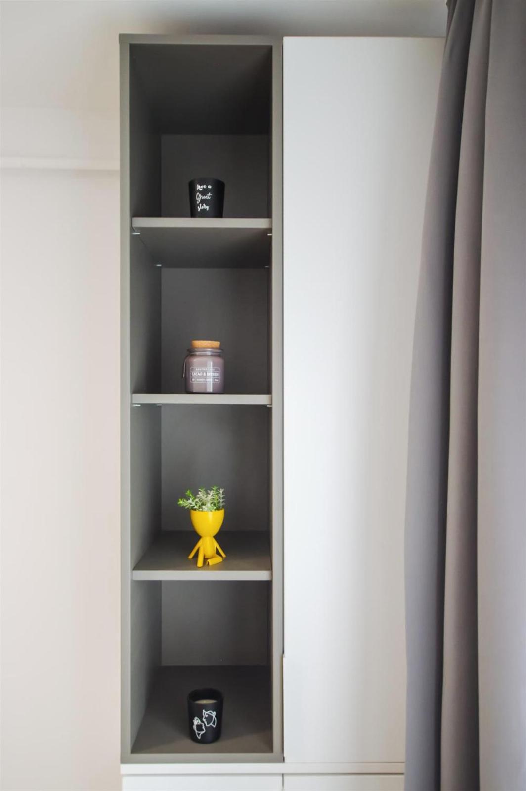 Himson Grey Apartment-Self Check-in near Airport & Mall