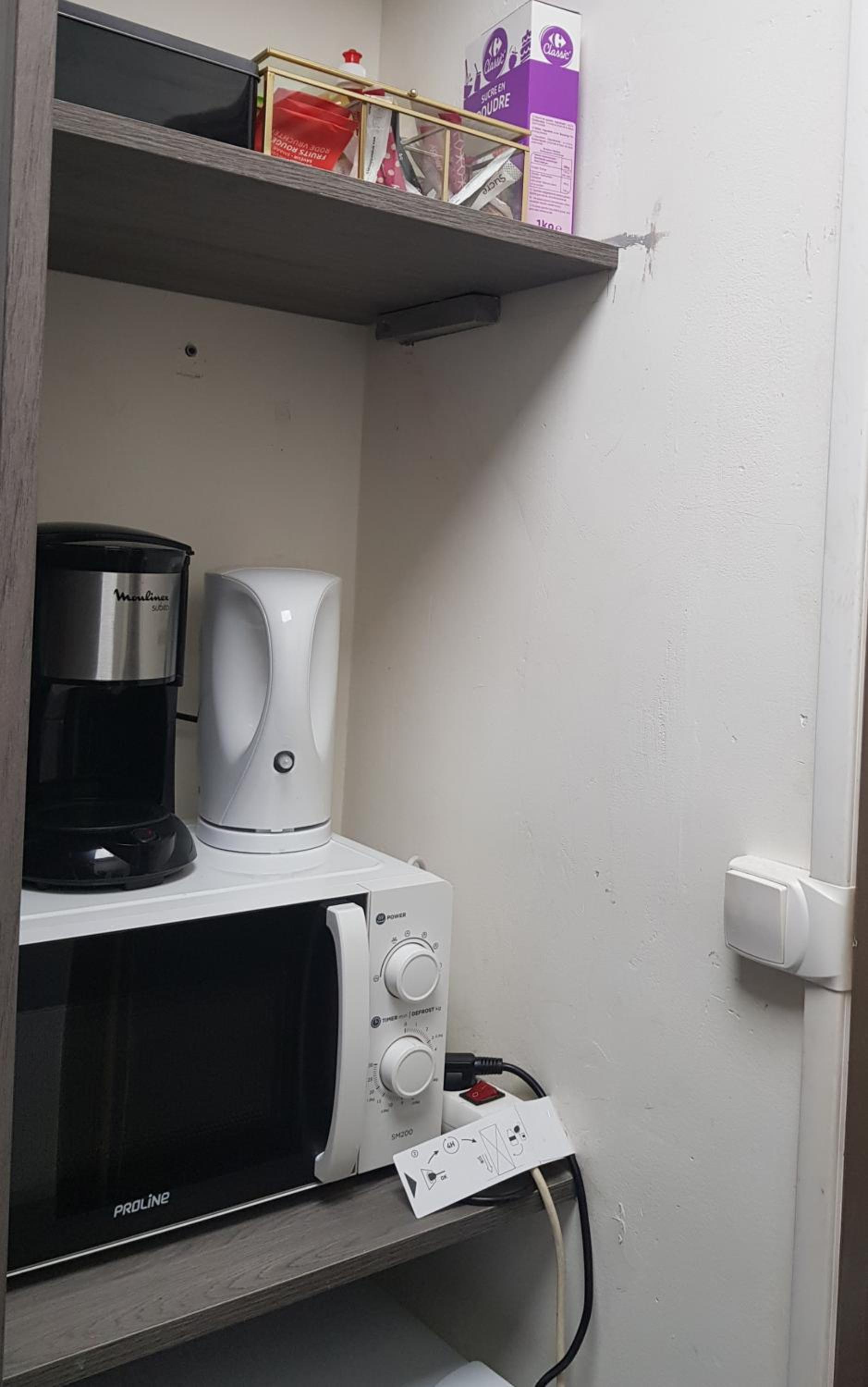 Chambre spacieuse nimes quartier populaire