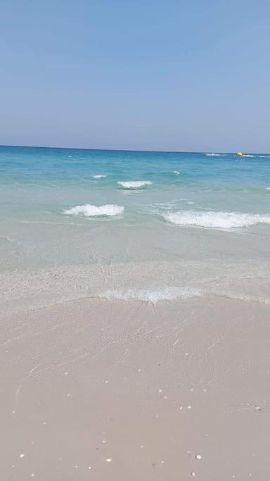 Maison pied dans l'eau à résidence Jinène Hammamet