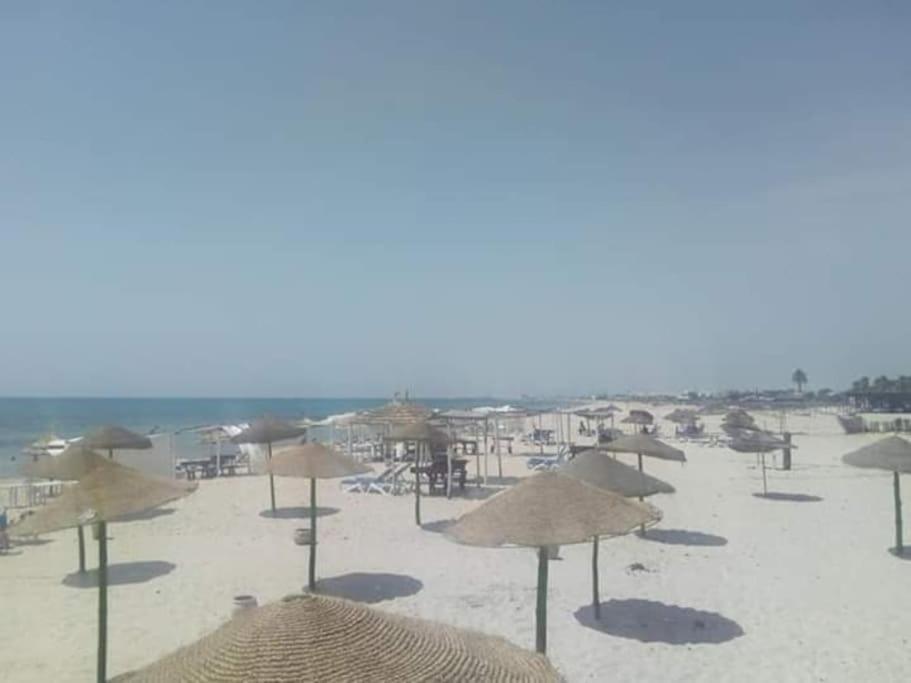 Maison pied dans l'eau à résidence Jinène Hammamet