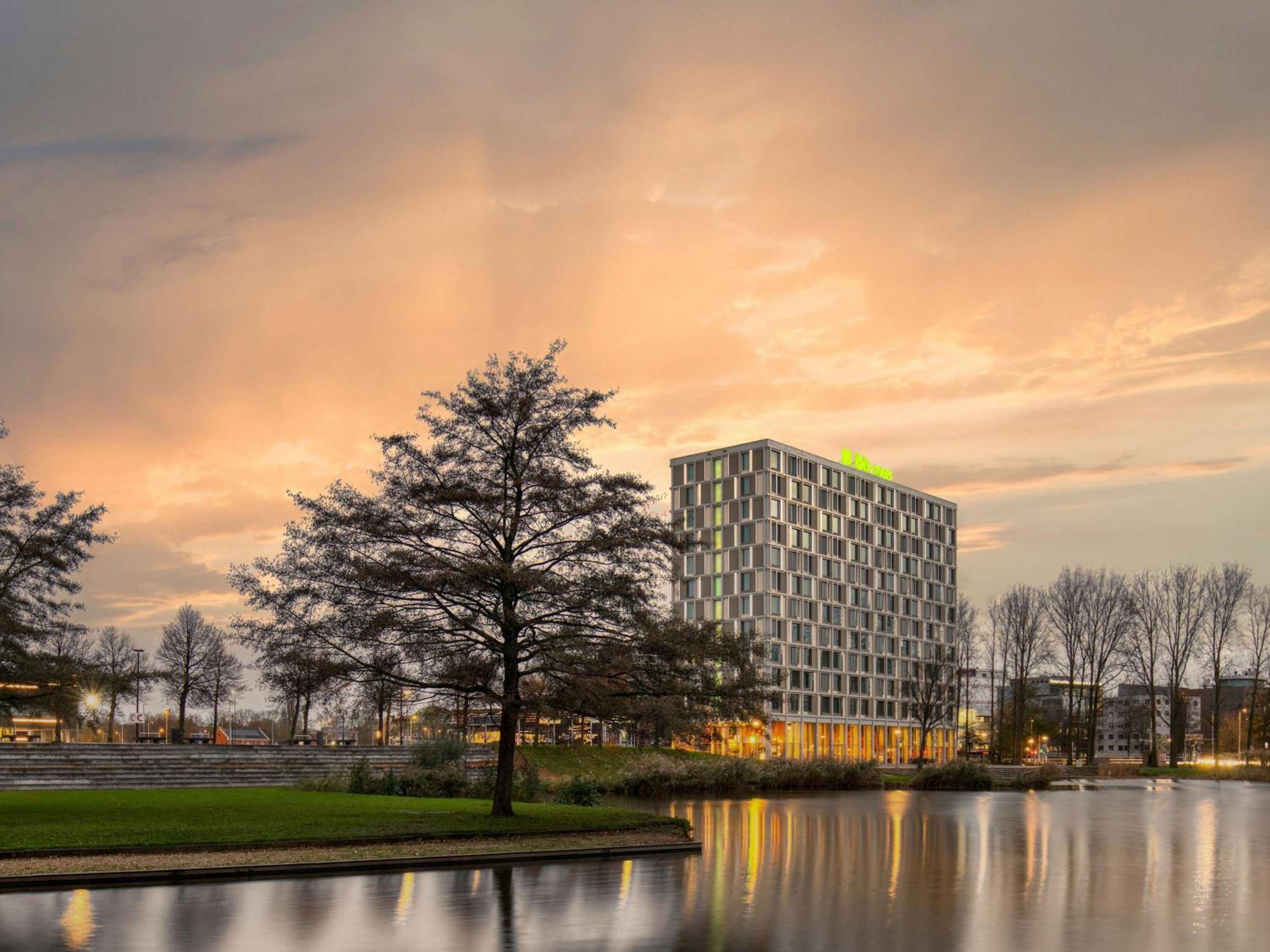Hotel ibis Styles Rotterdam Ahoy - Image 1