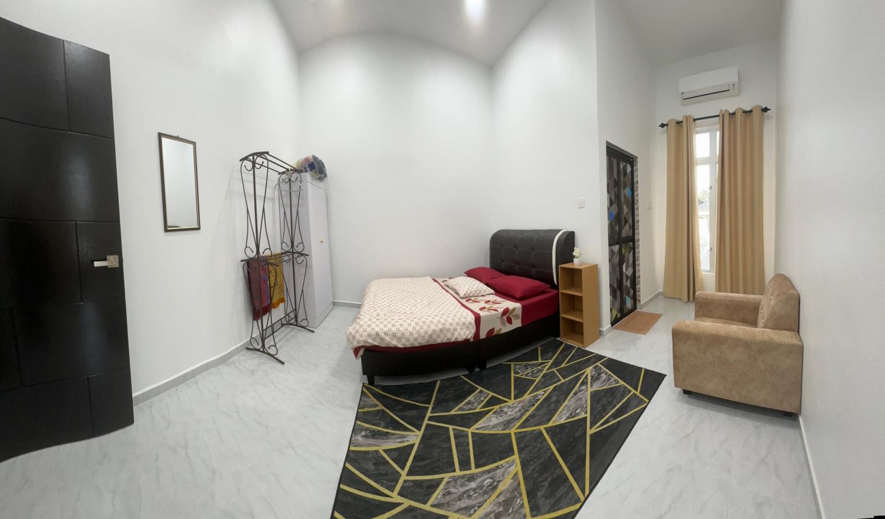 Tokmabah Homestay