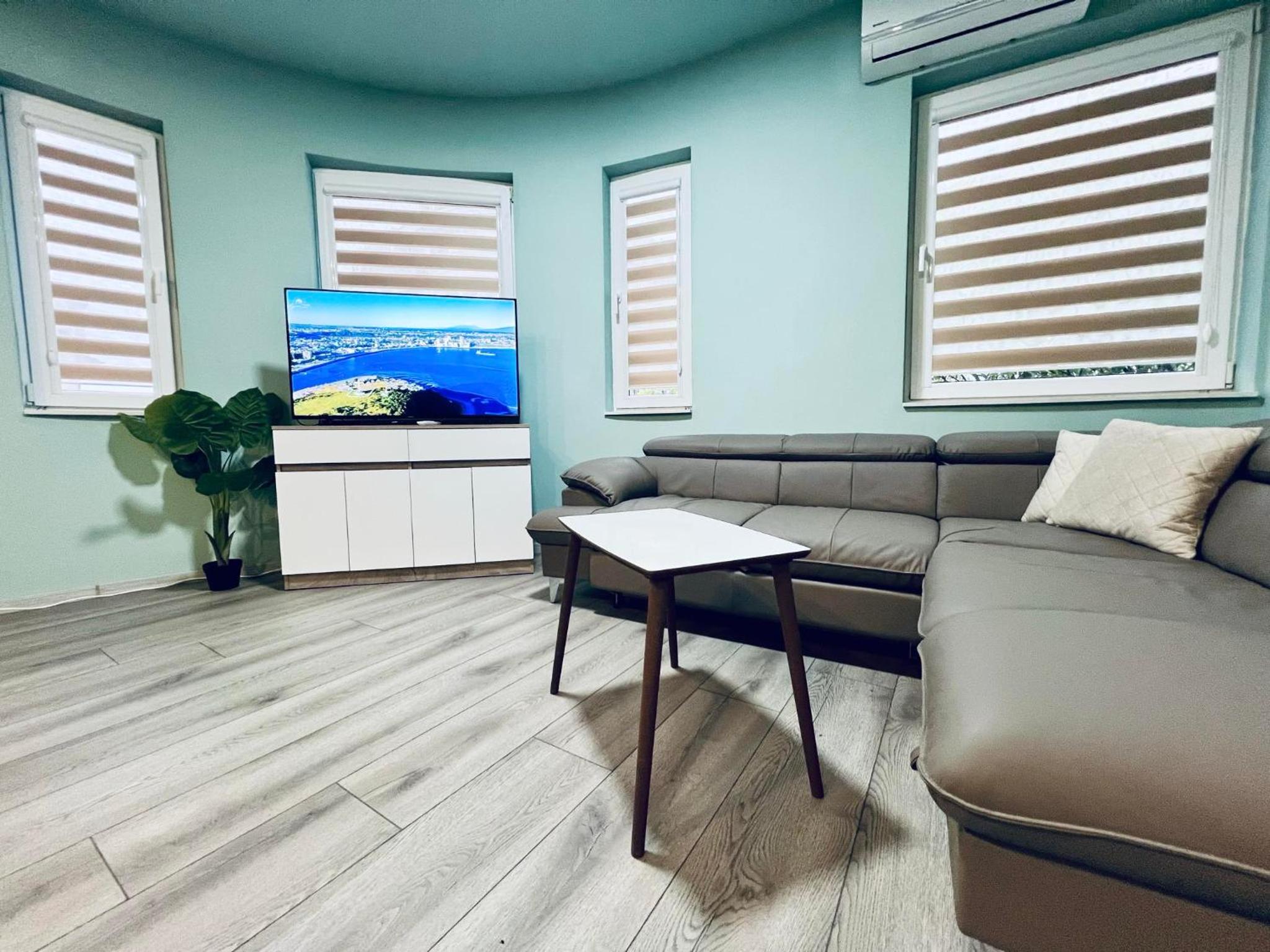 NJ Deluxe rooms