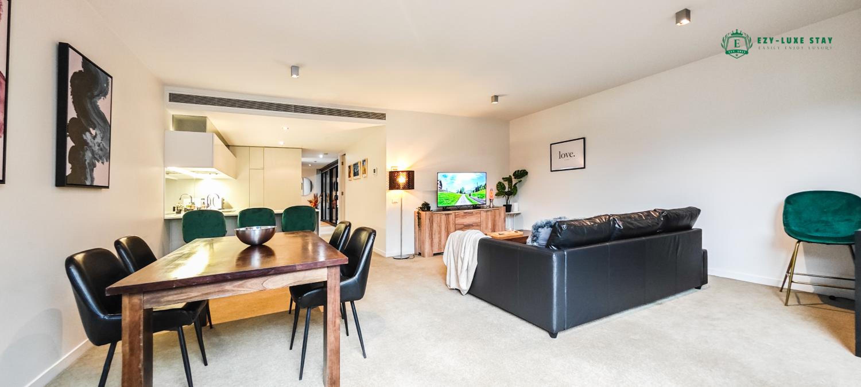 Heart of Mel east best apartment AFL season start