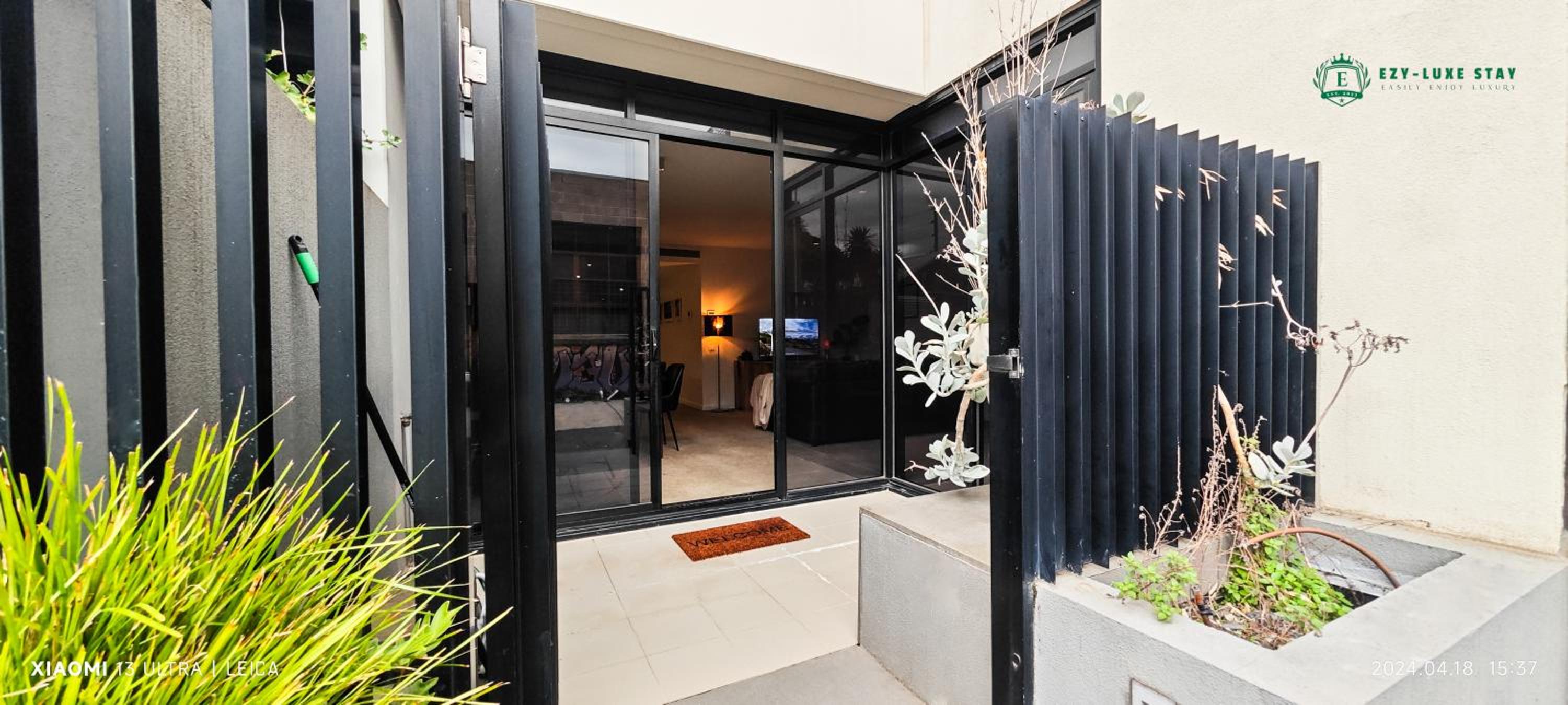 Heart of Mel east best apartment AFL season start