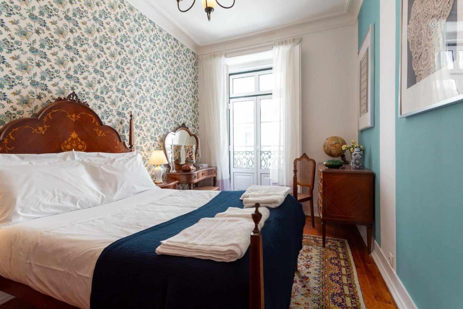 Central Lisbon Vintage & Modern Apartment view 2