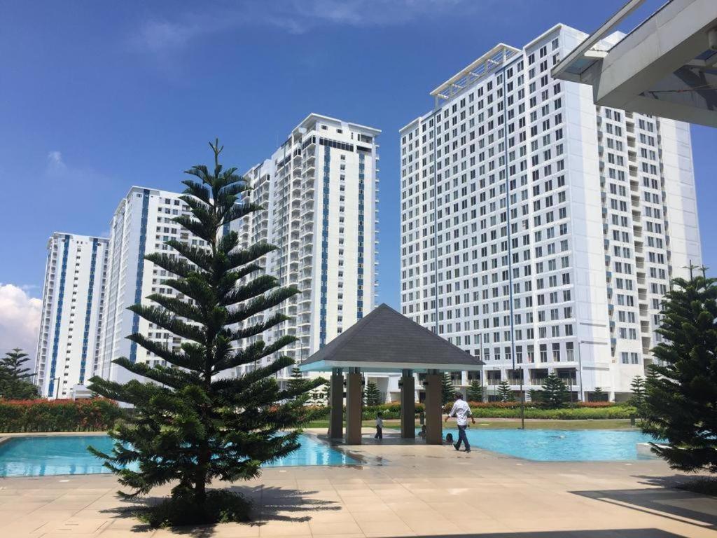 Hotel style unit Wind Res Tagaytay City