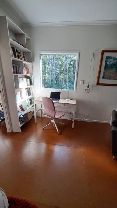 Eucalyptus Escape - Privacy in the Hinterland