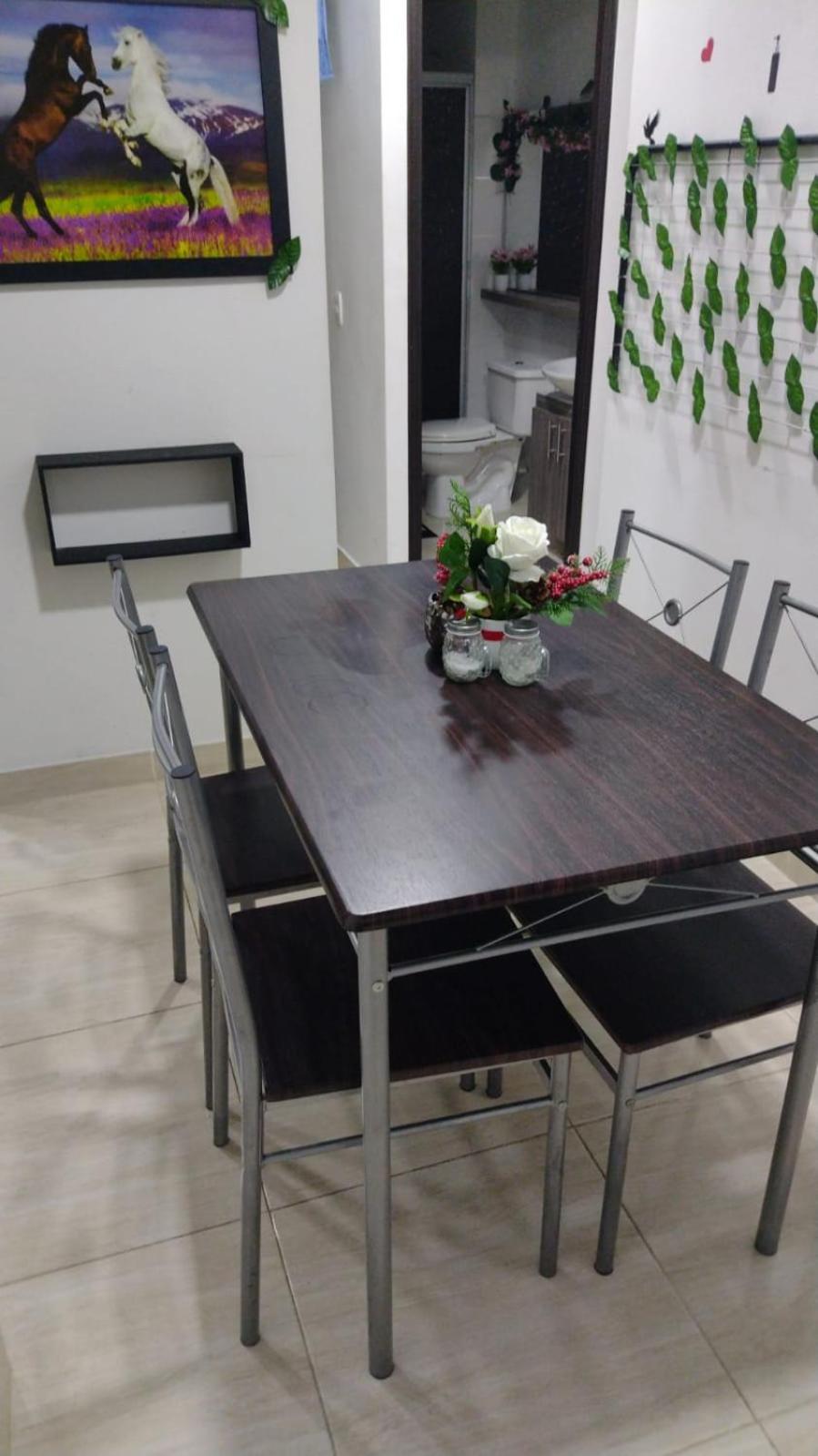 Apartamento vacacional con piscina y parqueadero