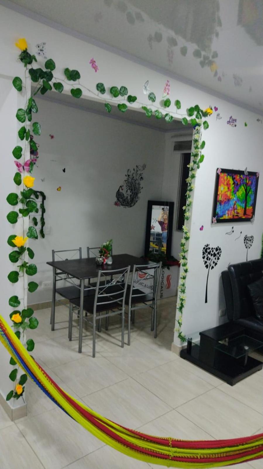 Apartamento vacacional con piscina y parqueadero