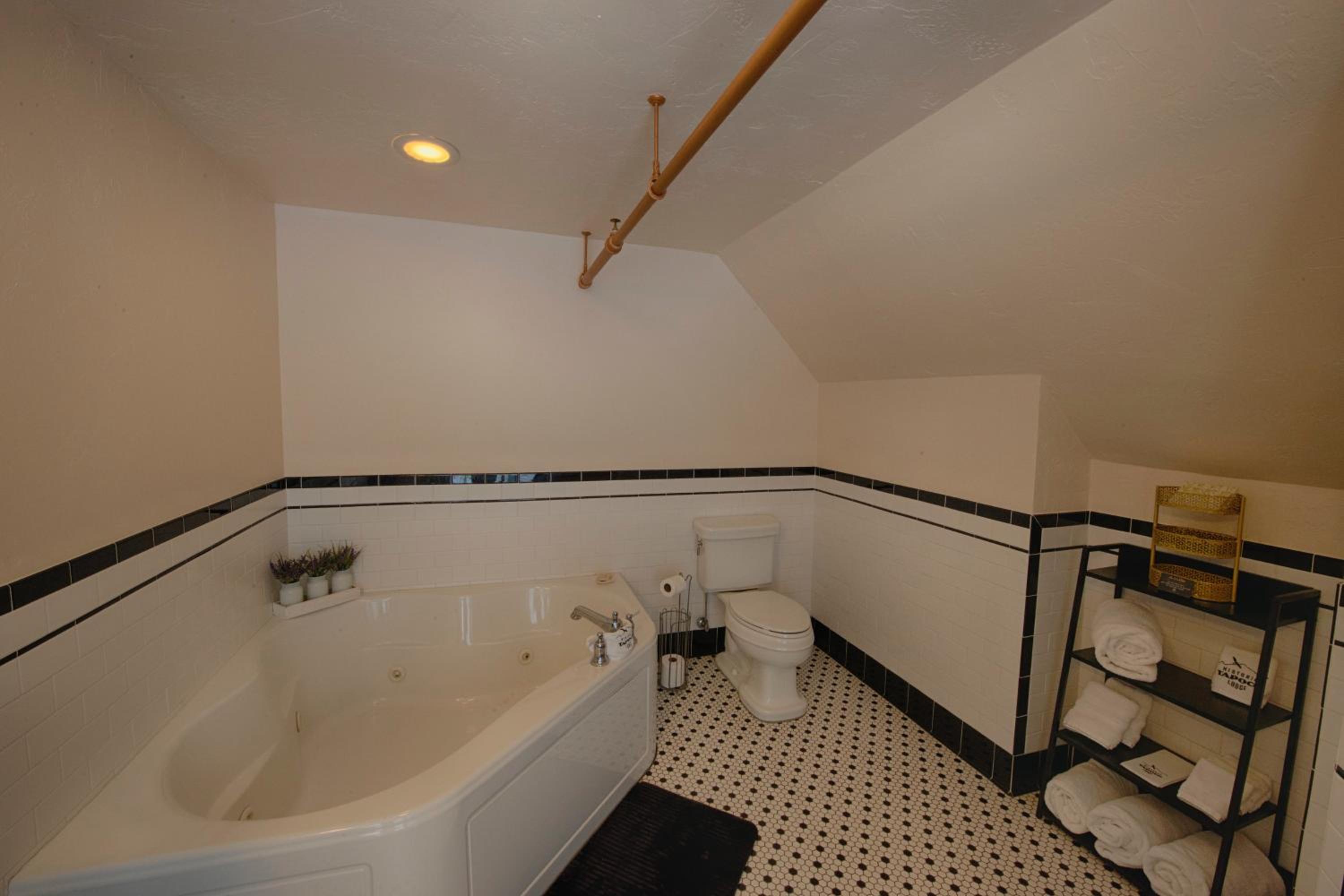 Historic Tapoco Lodge Resort