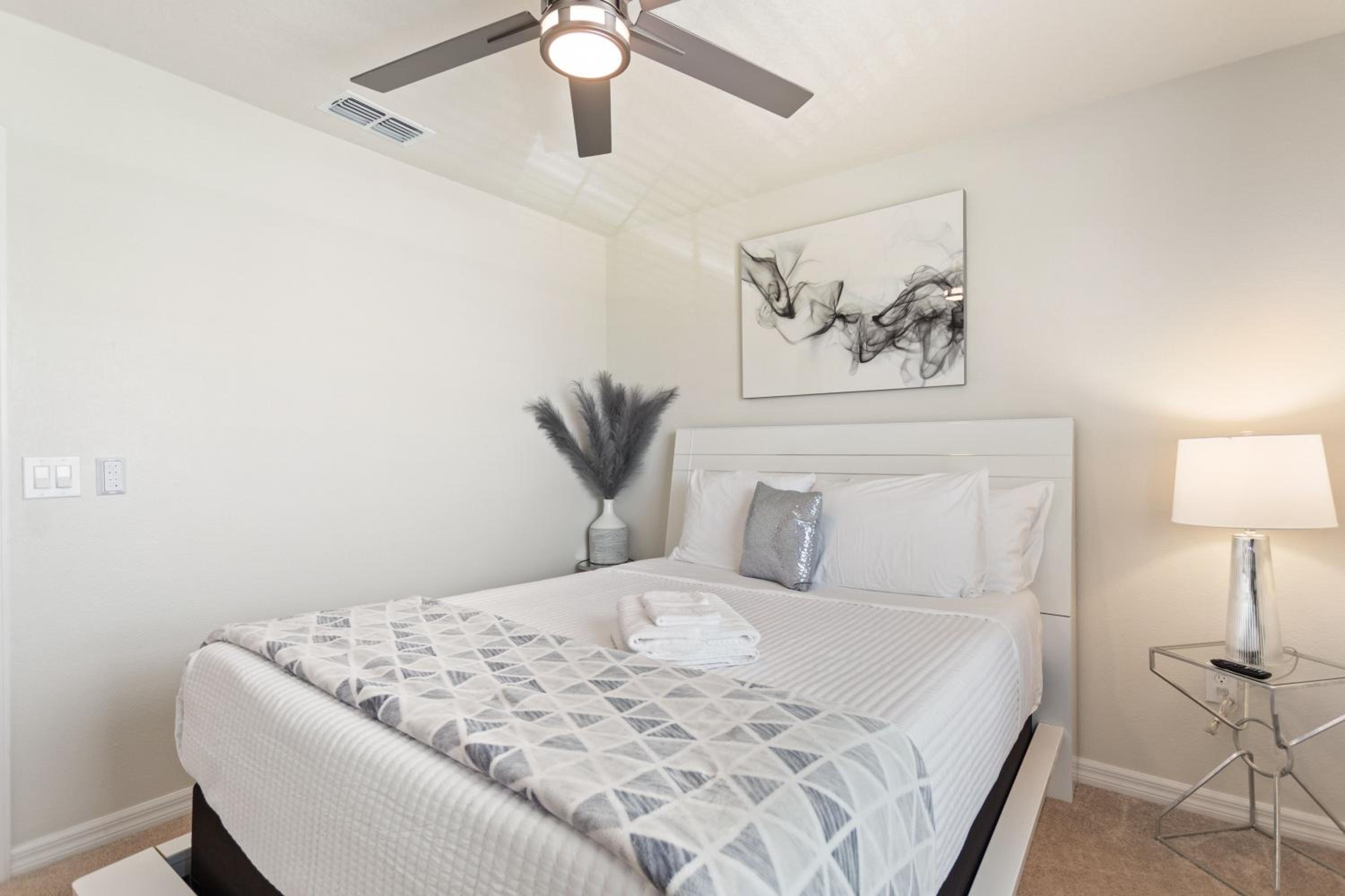 Modern Breeze view 4