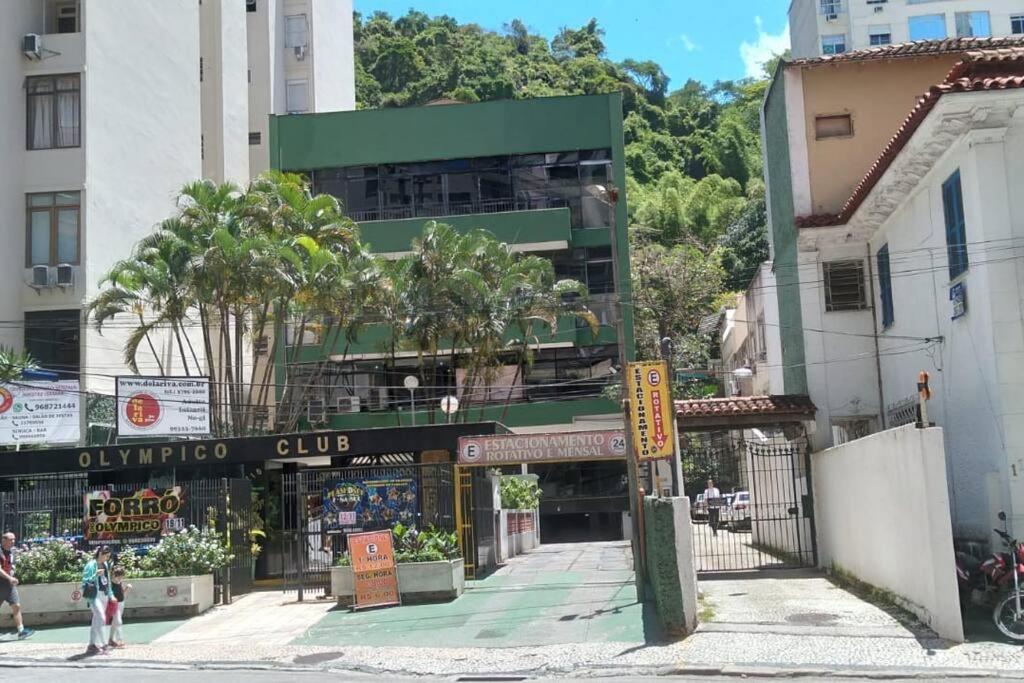 Copacabana Salão 3 quartos ar split 2 banheiros