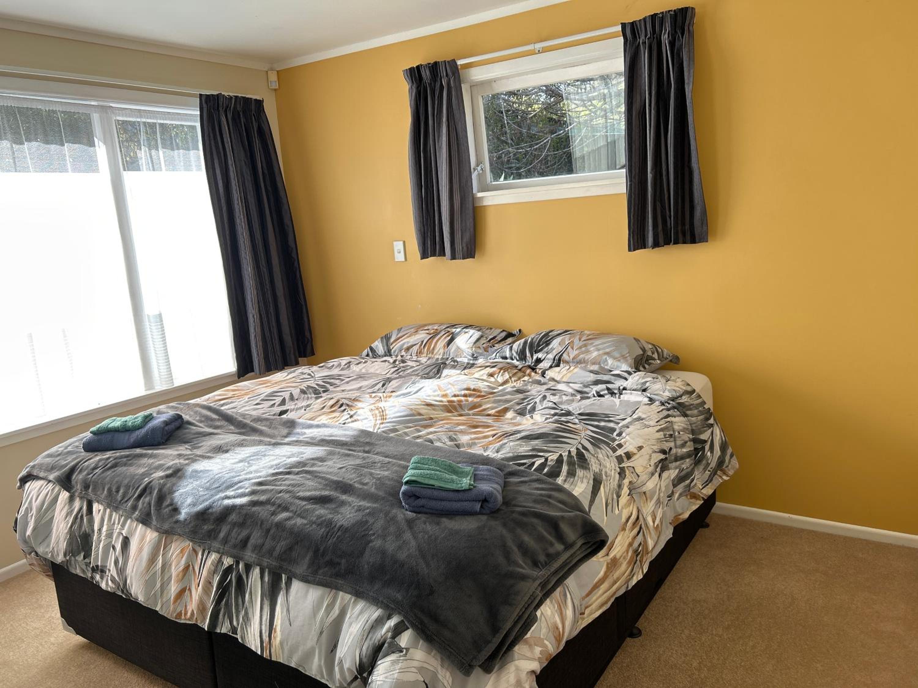 Titirangi Holiday Home view 2