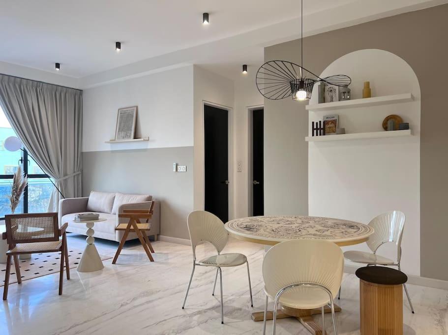 Setia Sky 88 by Cactus Homestay THM