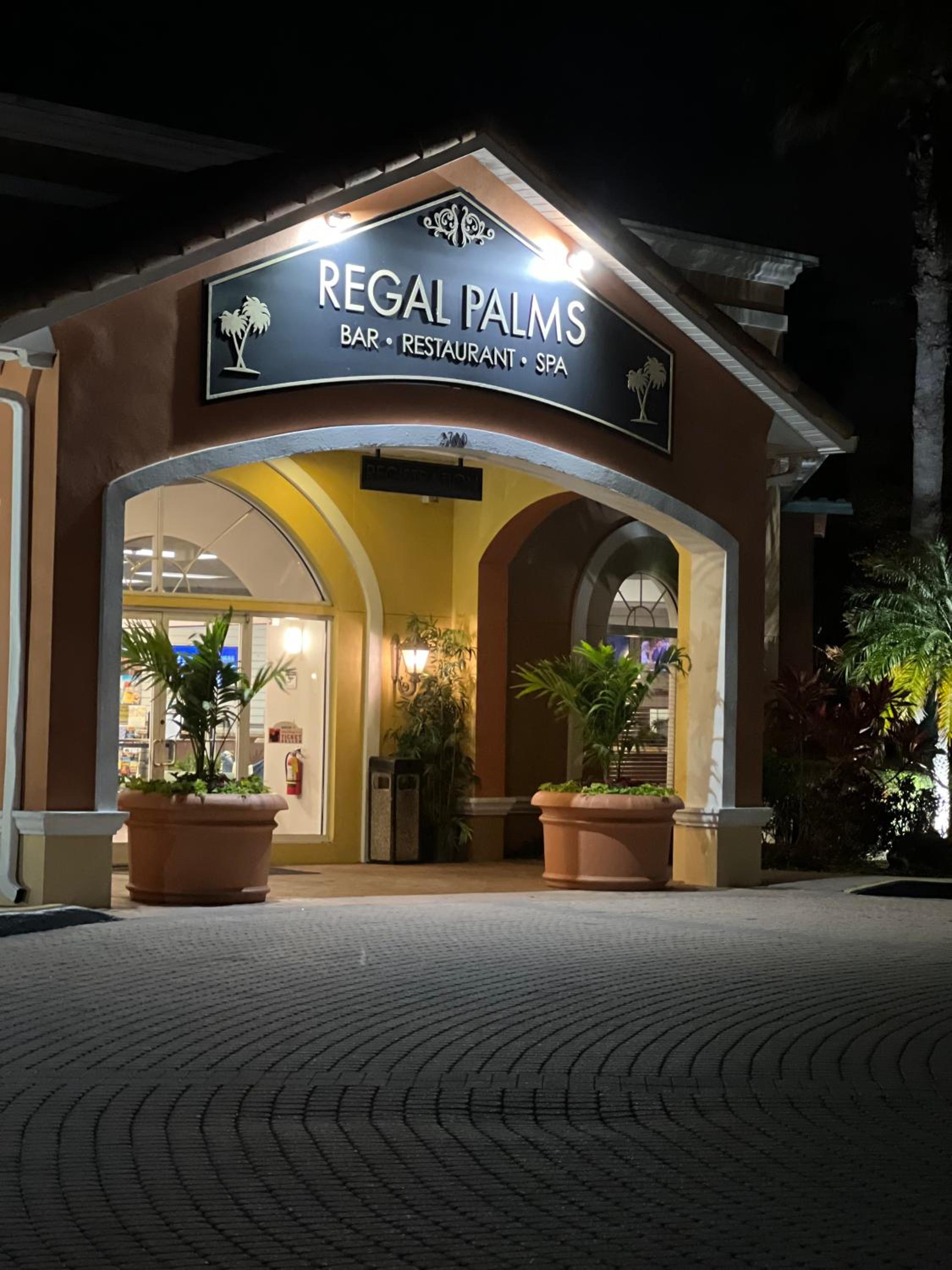 Vashay's Lovely vacation pad at Disney